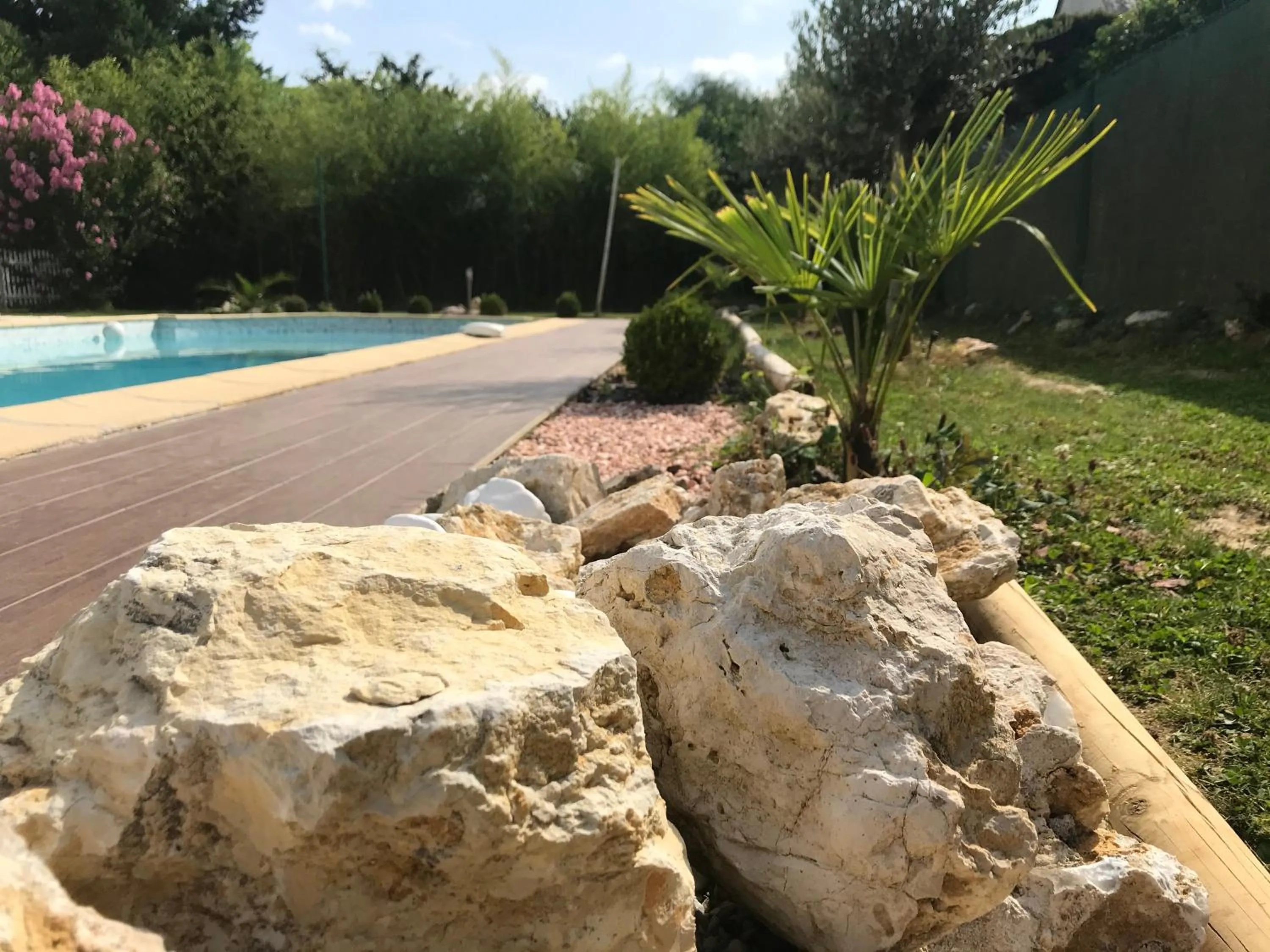 Swimming pool in CoTTAGE LA VILLA BOLERO