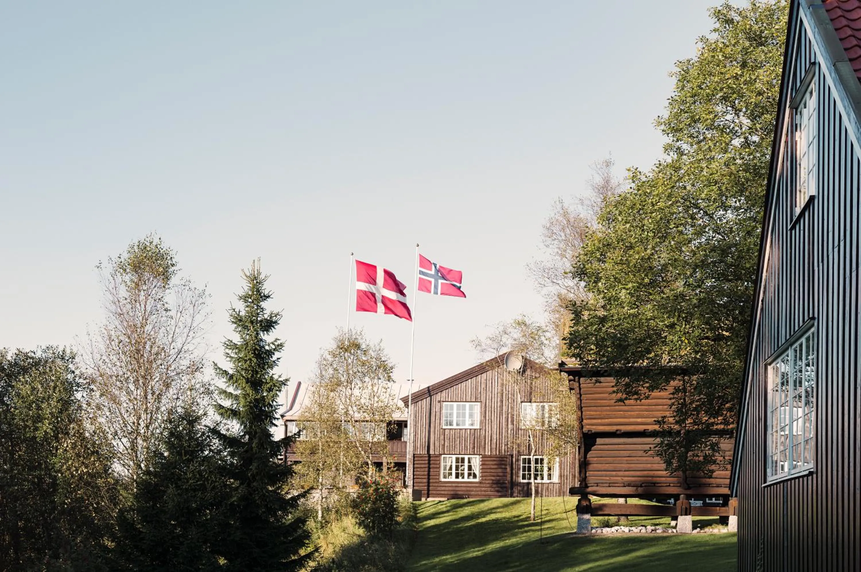 Facade/entrance in Lysebu Hotel
