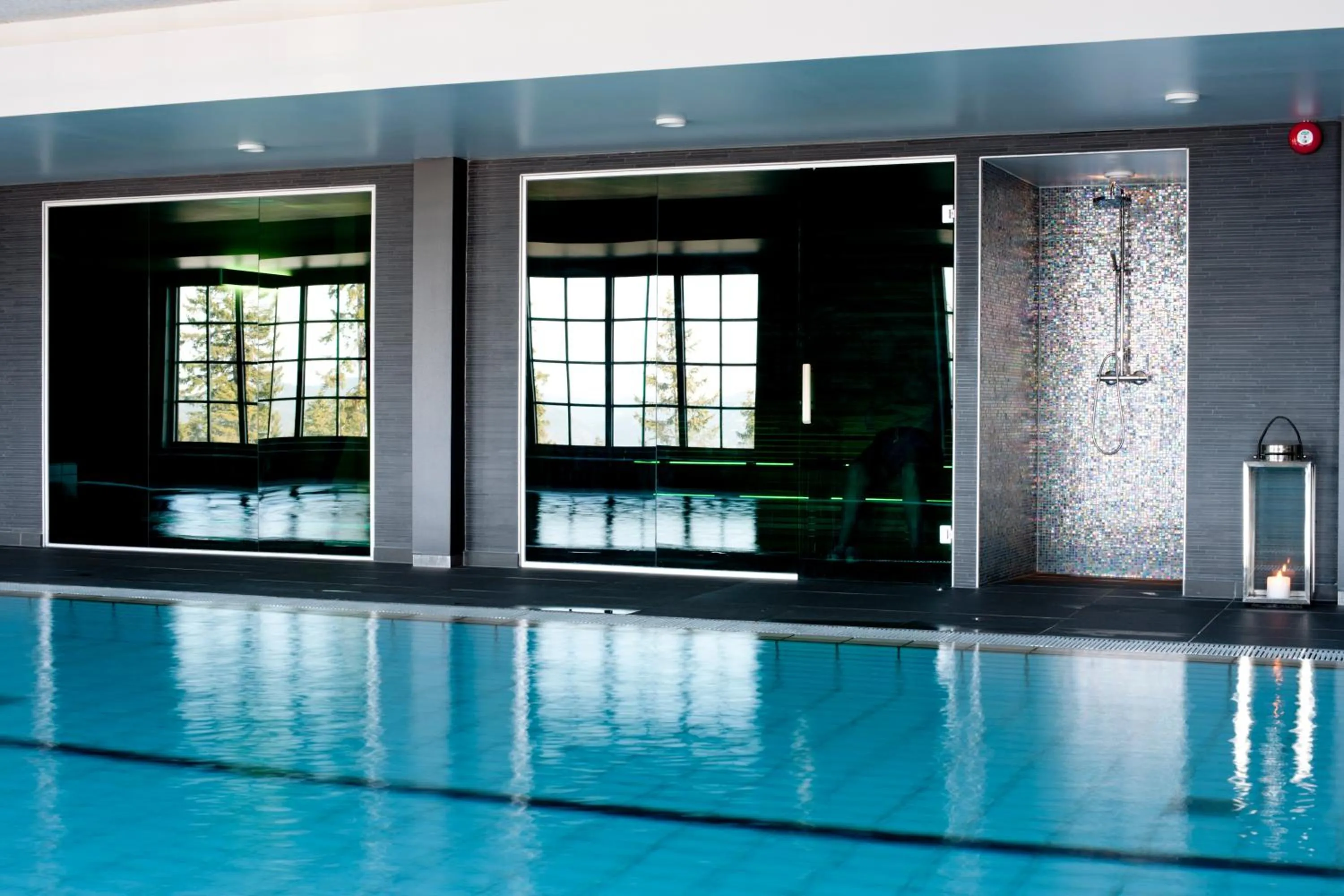 Swimming pool in Lysebu Hotel