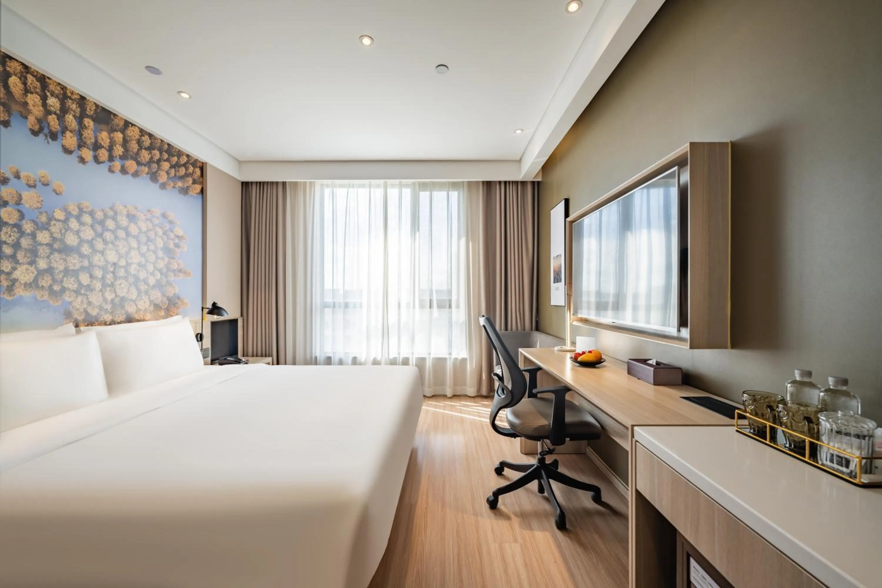 Photo of the whole room, Bed in Mercure Shanghai Pudong Zhangjiang Park