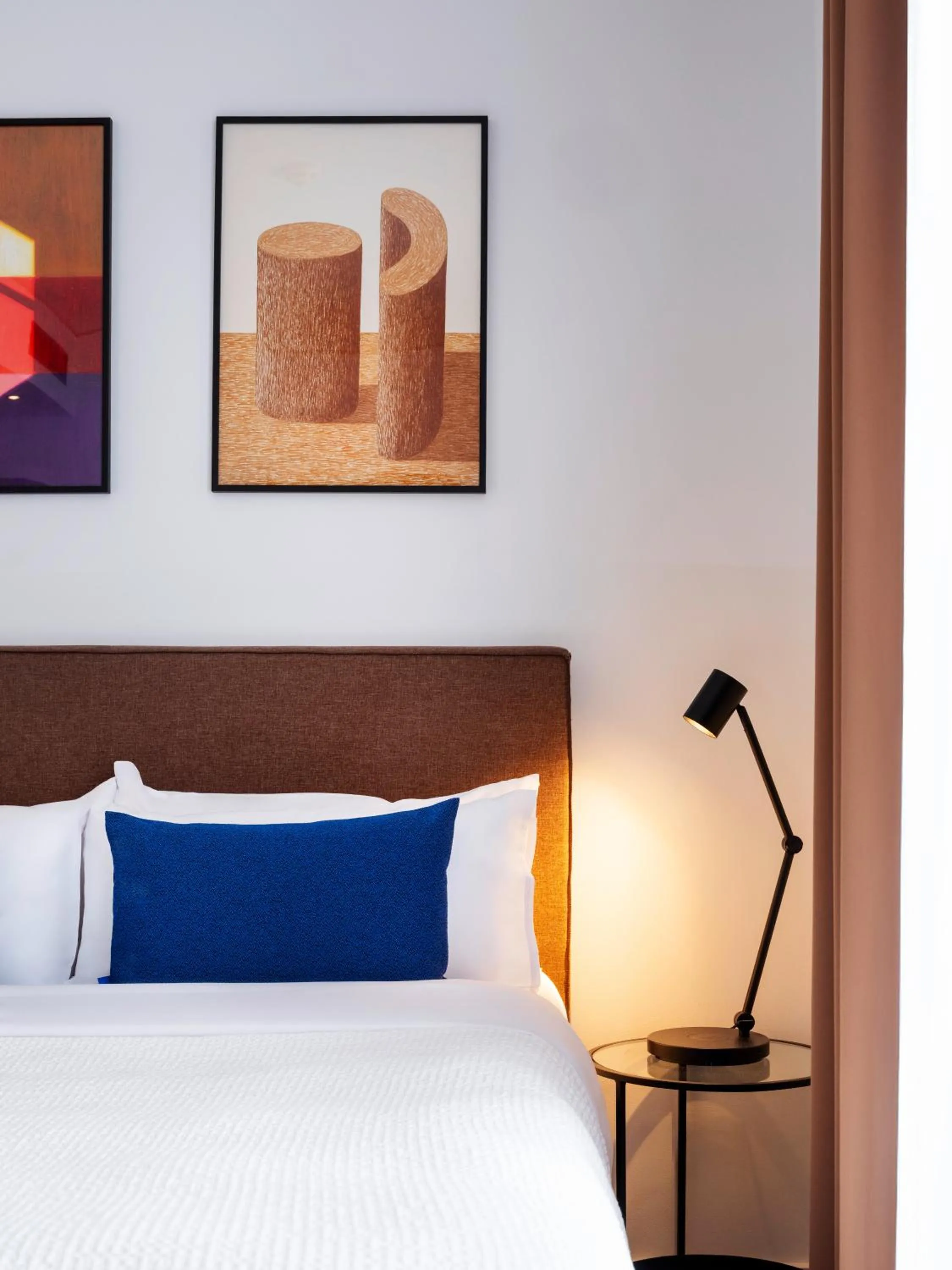 Bed in Numa Berlin Weinmeister