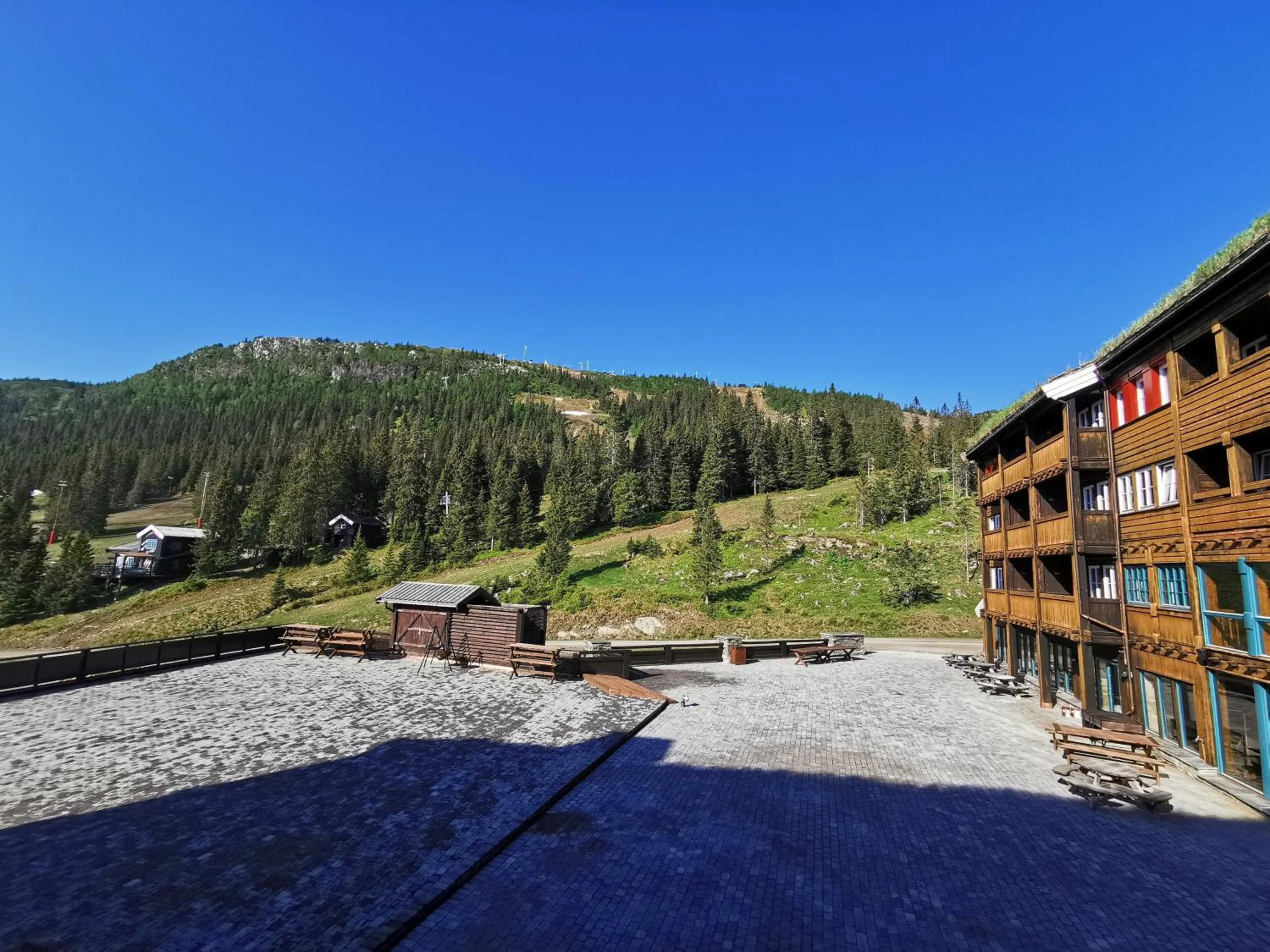 Patio in Gudbrandsgard Hotel