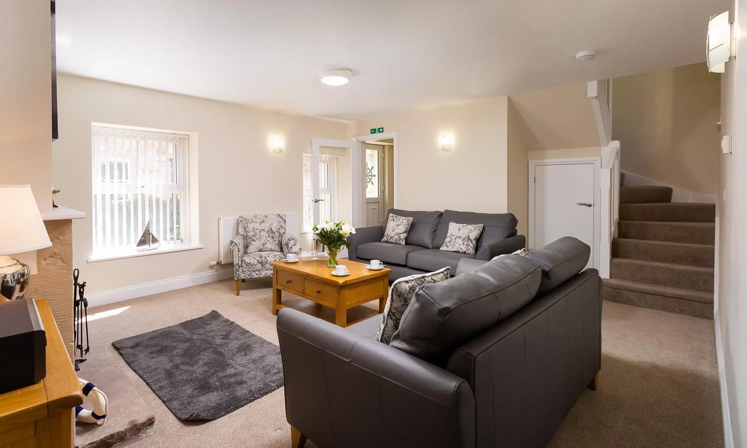 Living room in Waterfoot Park