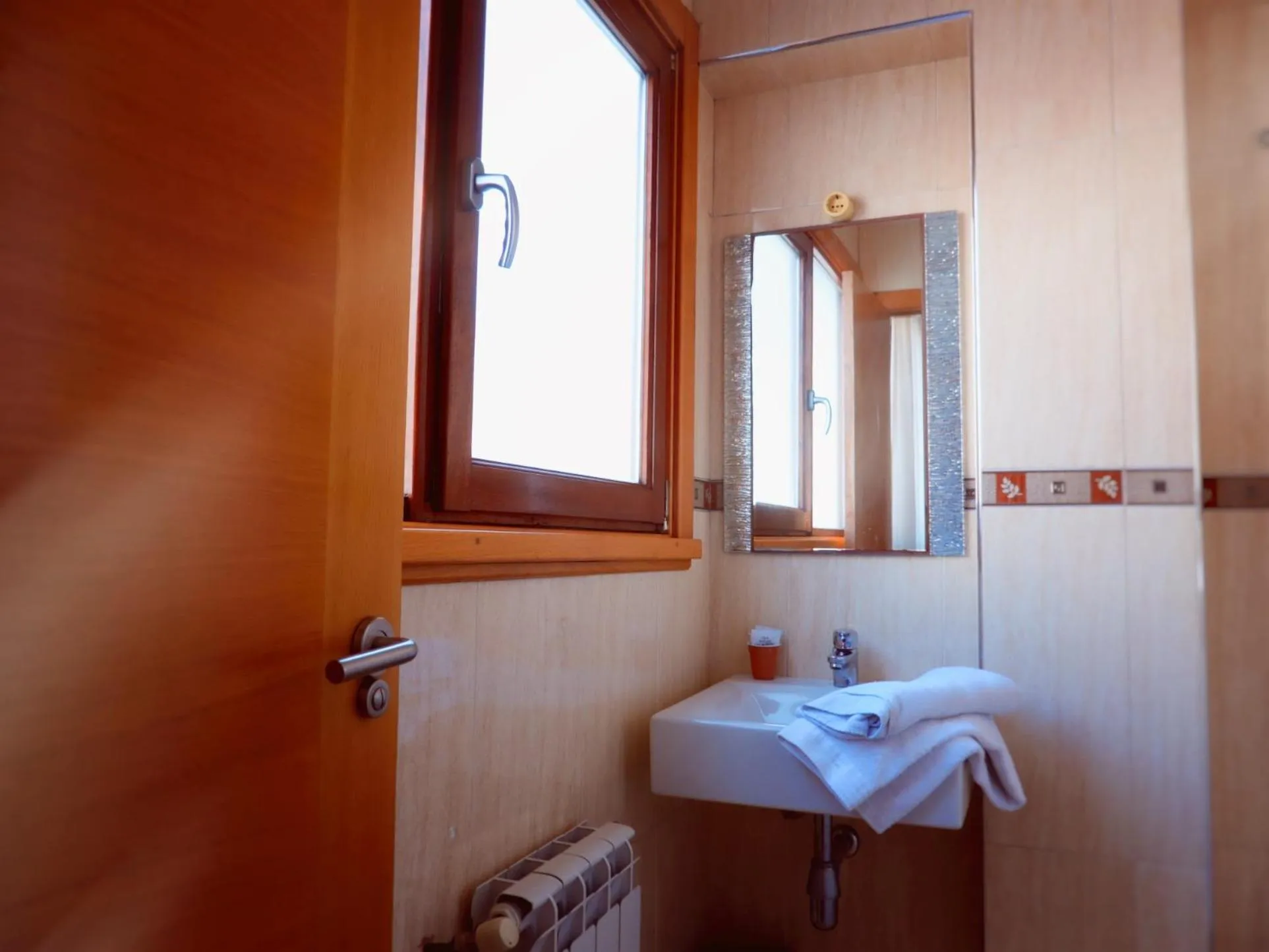 Bathroom in Hotel Santa Catalina by Bossh Hotels!