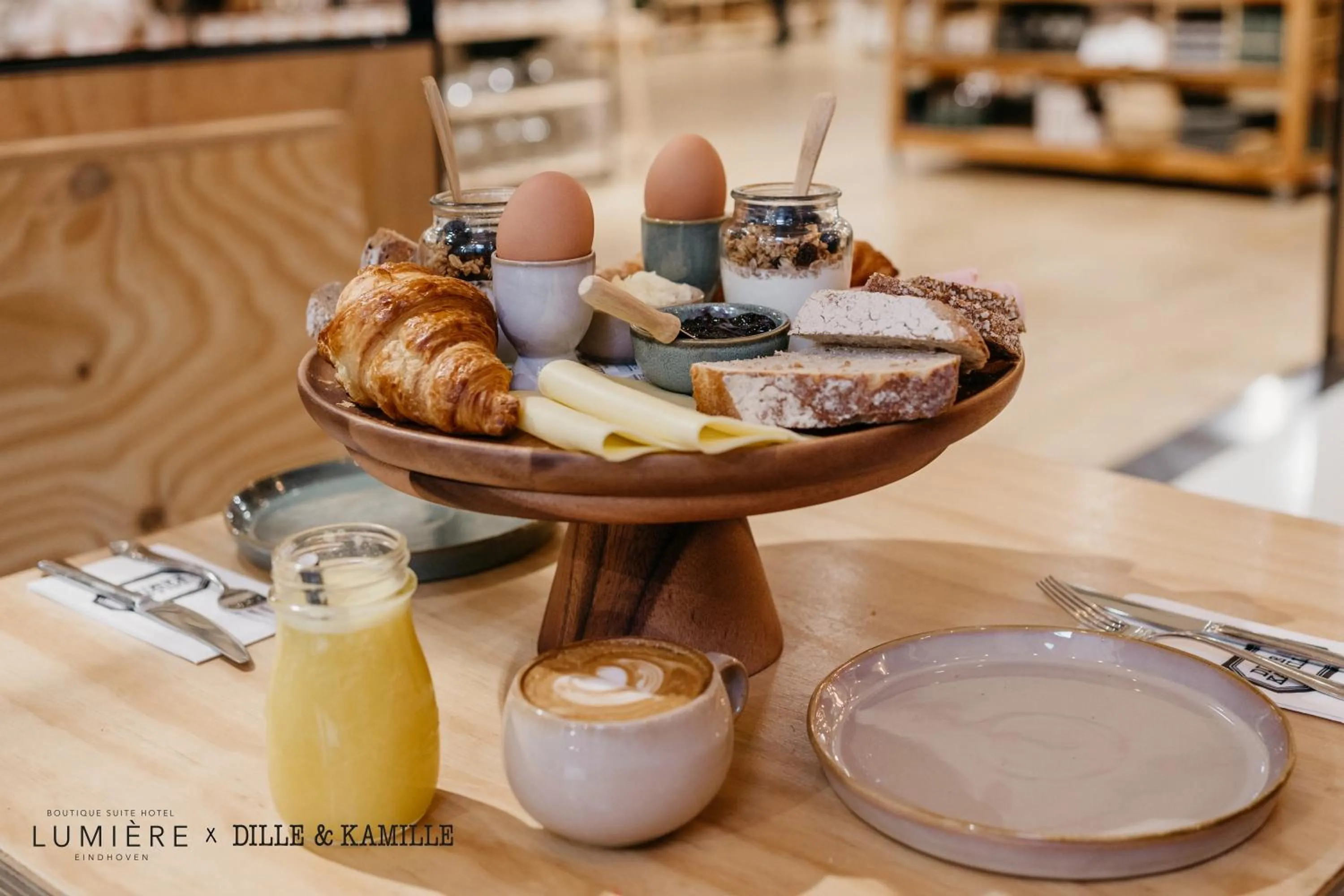 Breakfast in Boutique Hotel Lumiere