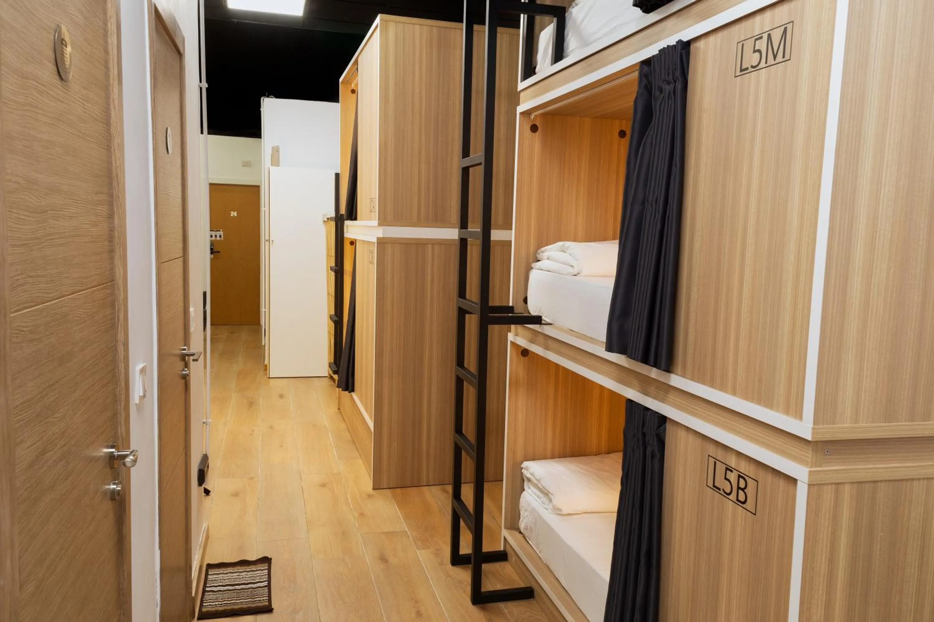 Bed in Hostal Siesta & Go Nuevos Ministerios