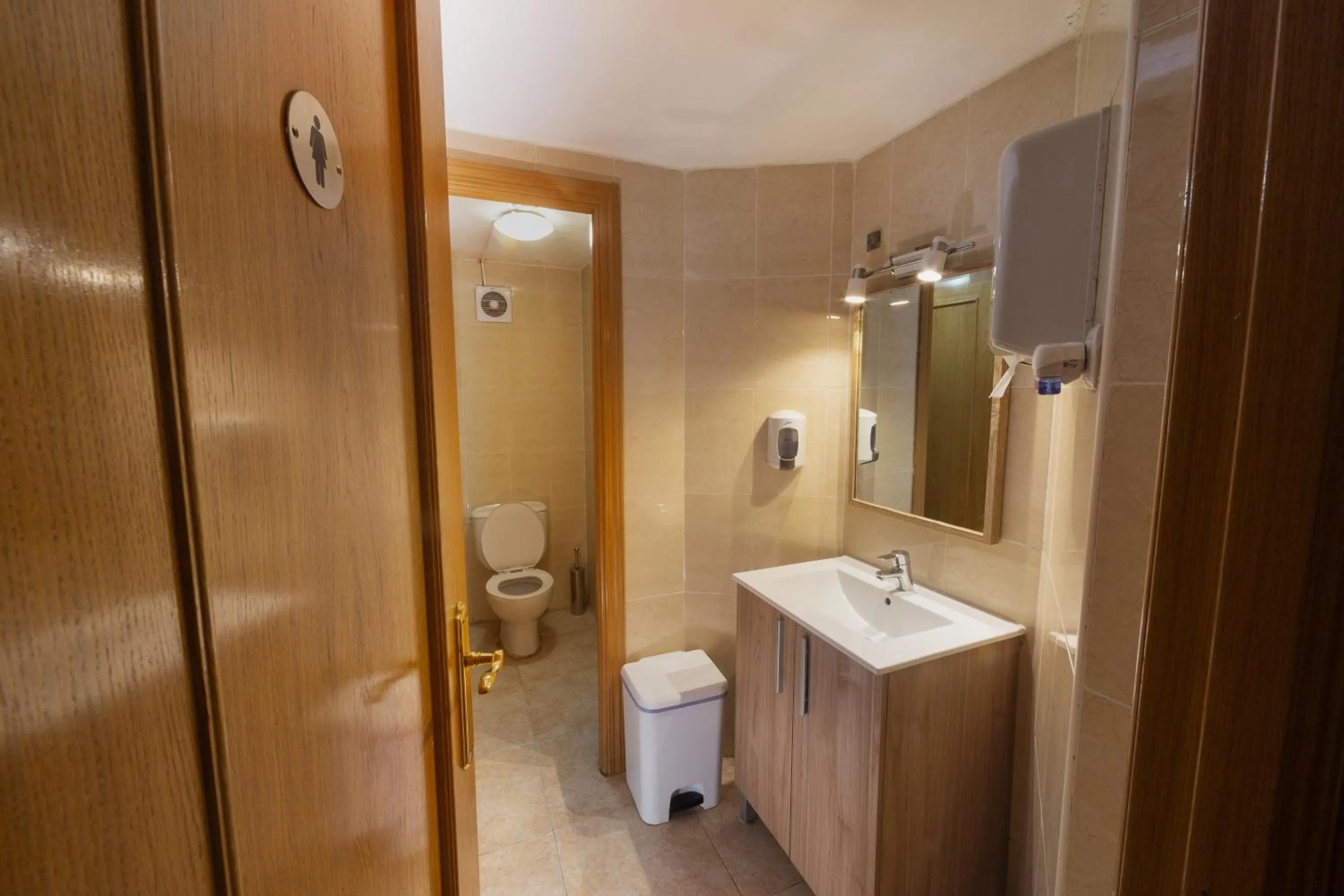 Bathroom in Hostal Siesta & Go Nuevos Ministerios