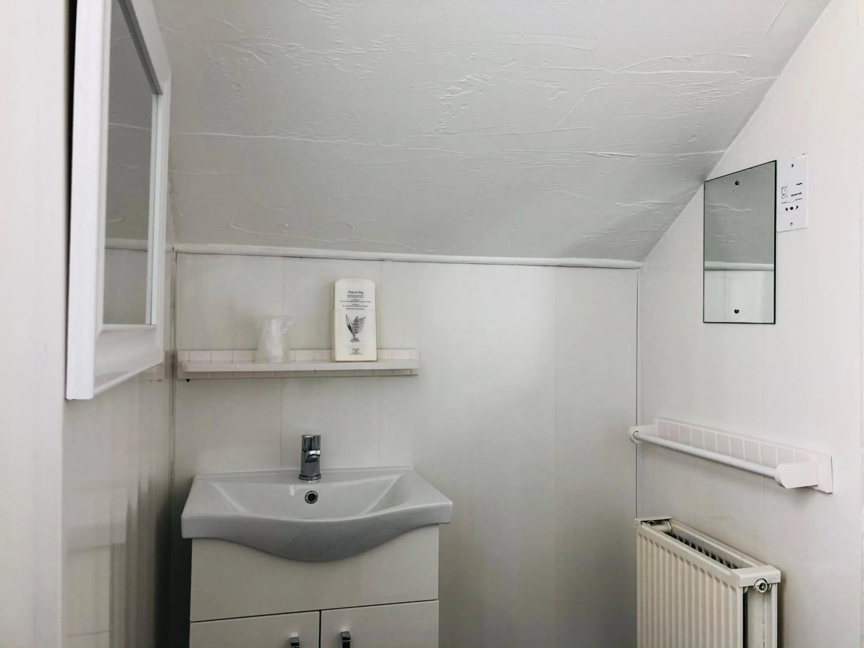 Bathroom in Windsor Park Hotel