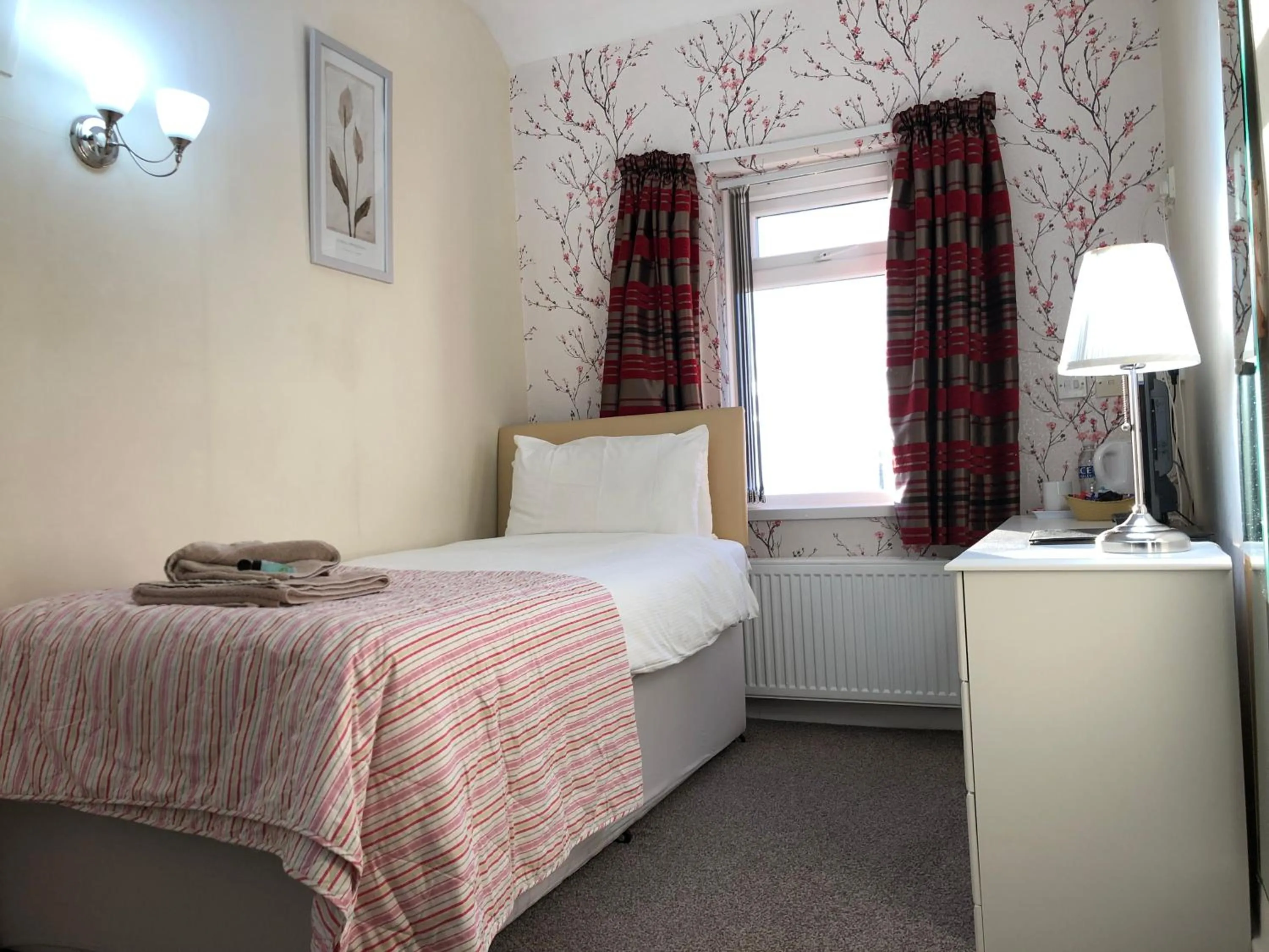 Bed in Windsor Park Hotel