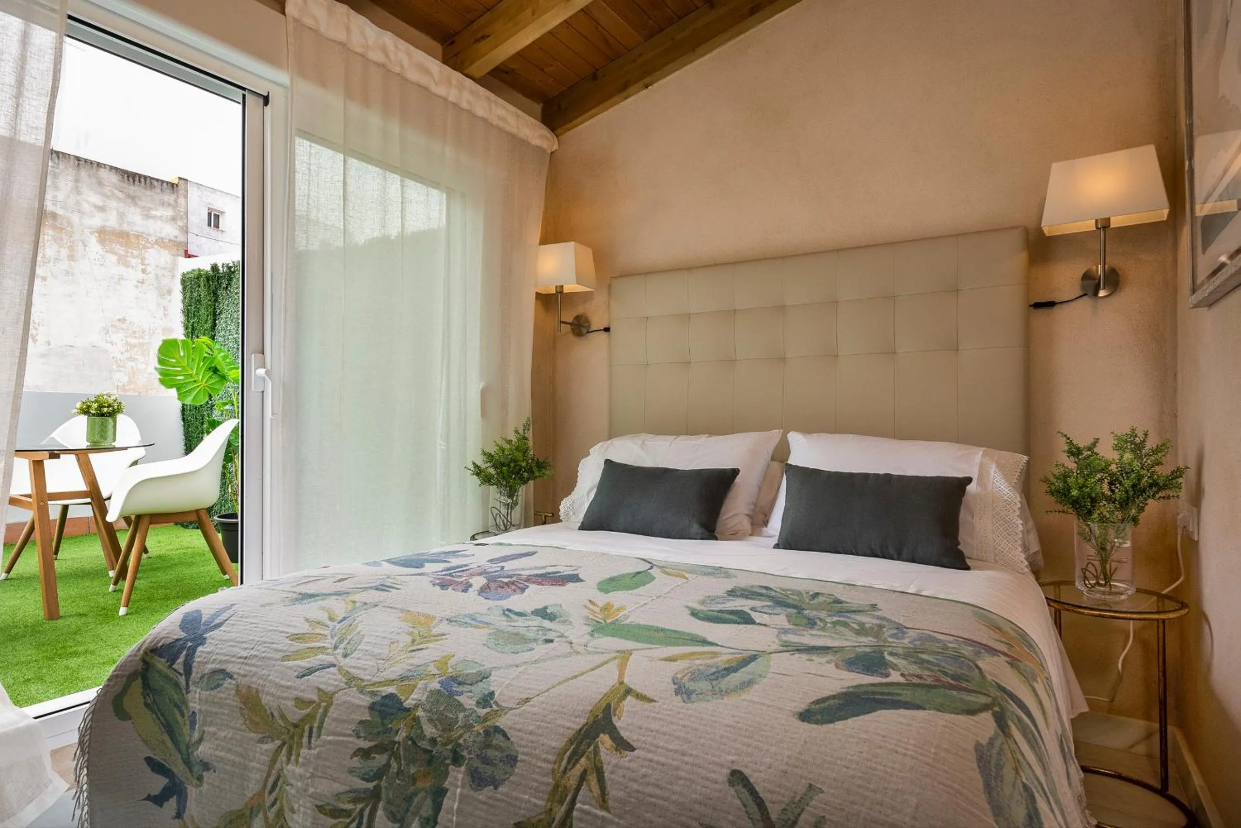 Genteel Home Galera