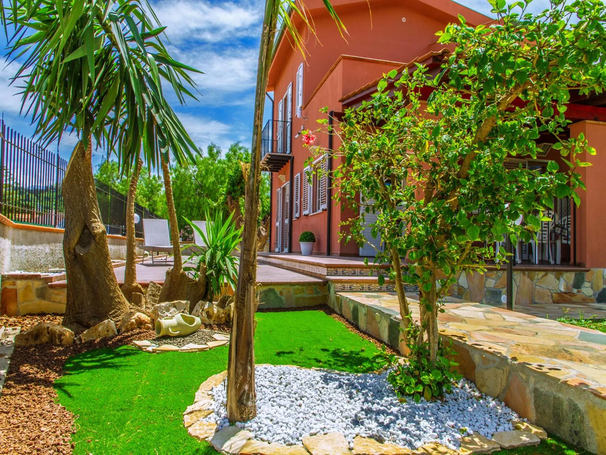 Gelso Bianco Apartments