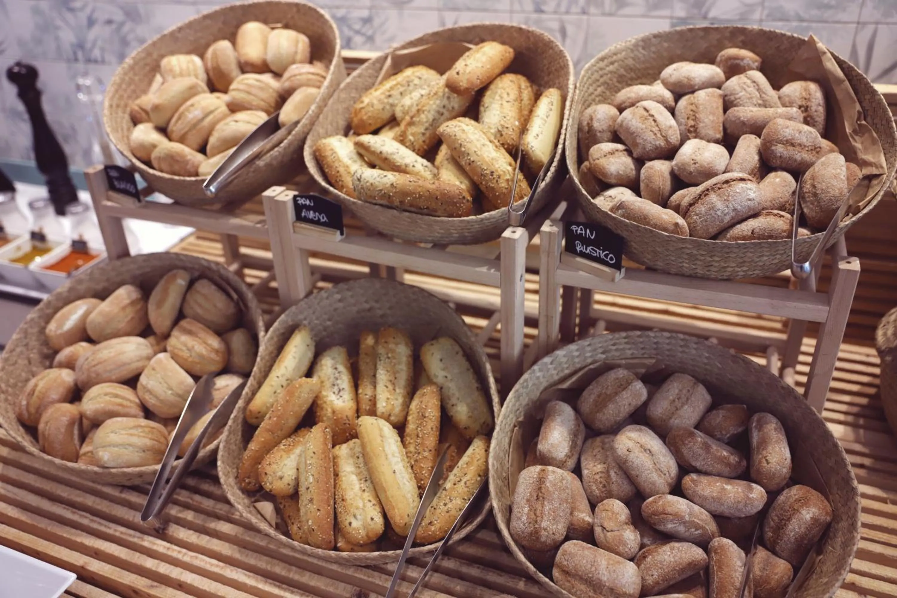 Restaurant/places to eat in Ohtels Belvedere