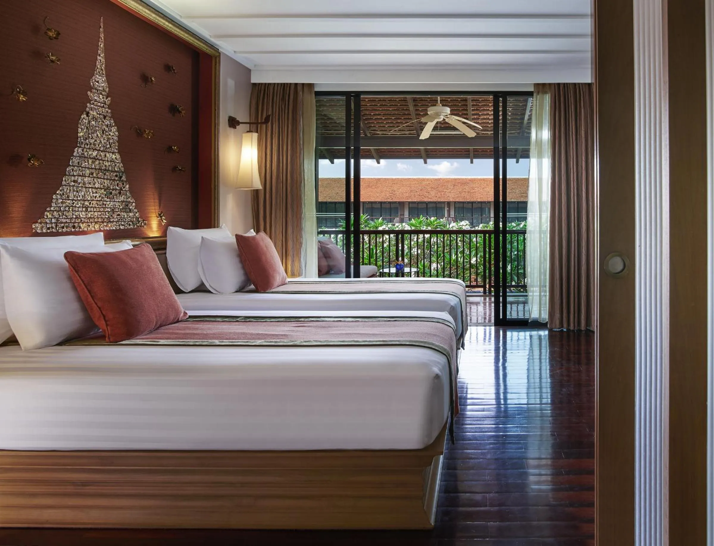 Bed in Sukhothai Heritage Resort