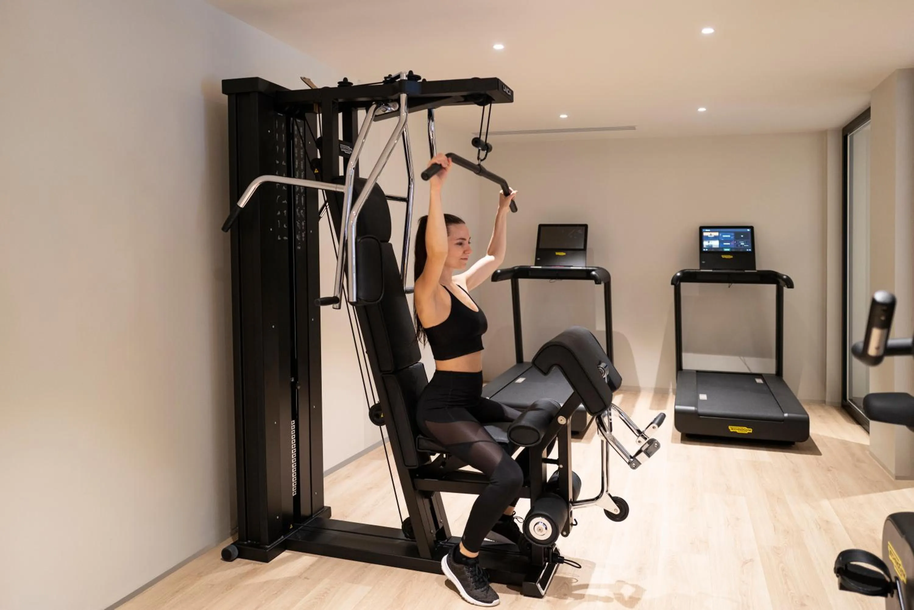 Fitness centre/facilities in 6717 Nature Hôtel & Spa Le Clos des Délices