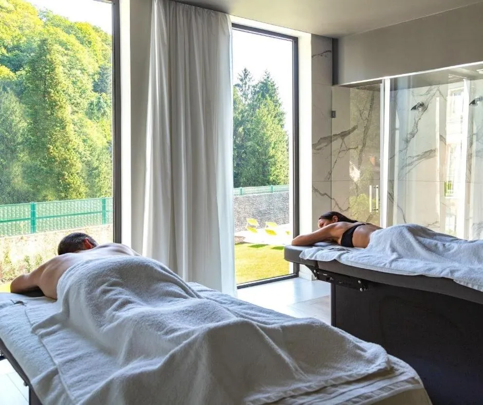 Bed in 6717 Nature Hôtel & Spa Le Clos des Délices