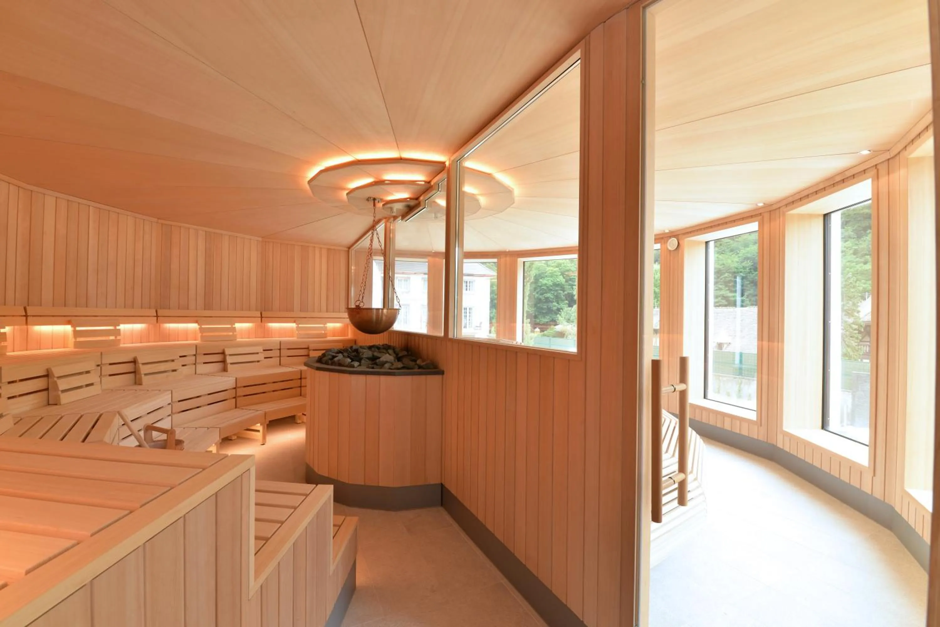 Sauna in 6717 Nature Hôtel & Spa Le Clos des Délices