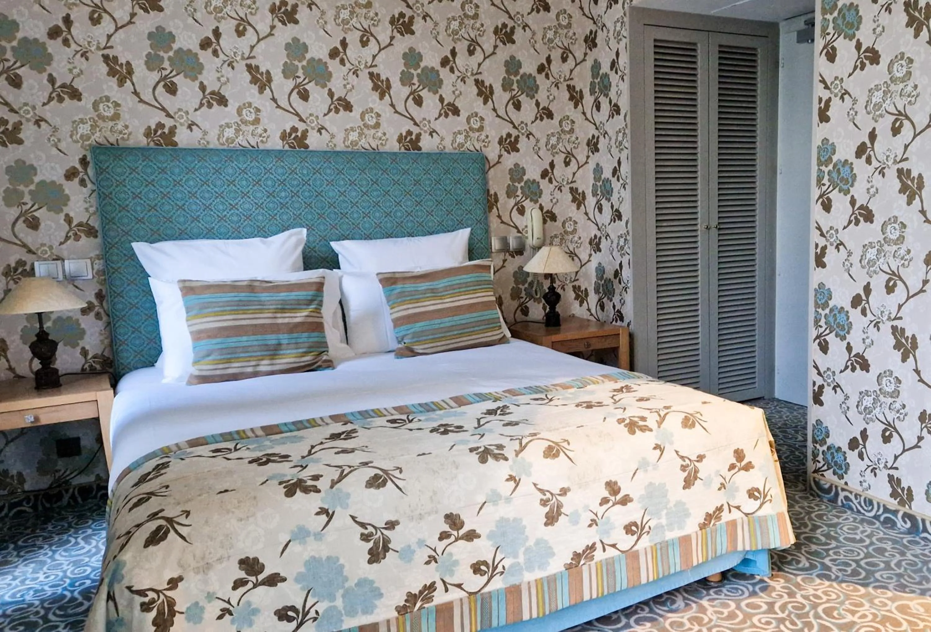 Bed in 6717 Nature Hôtel & Spa Le Clos des Délices