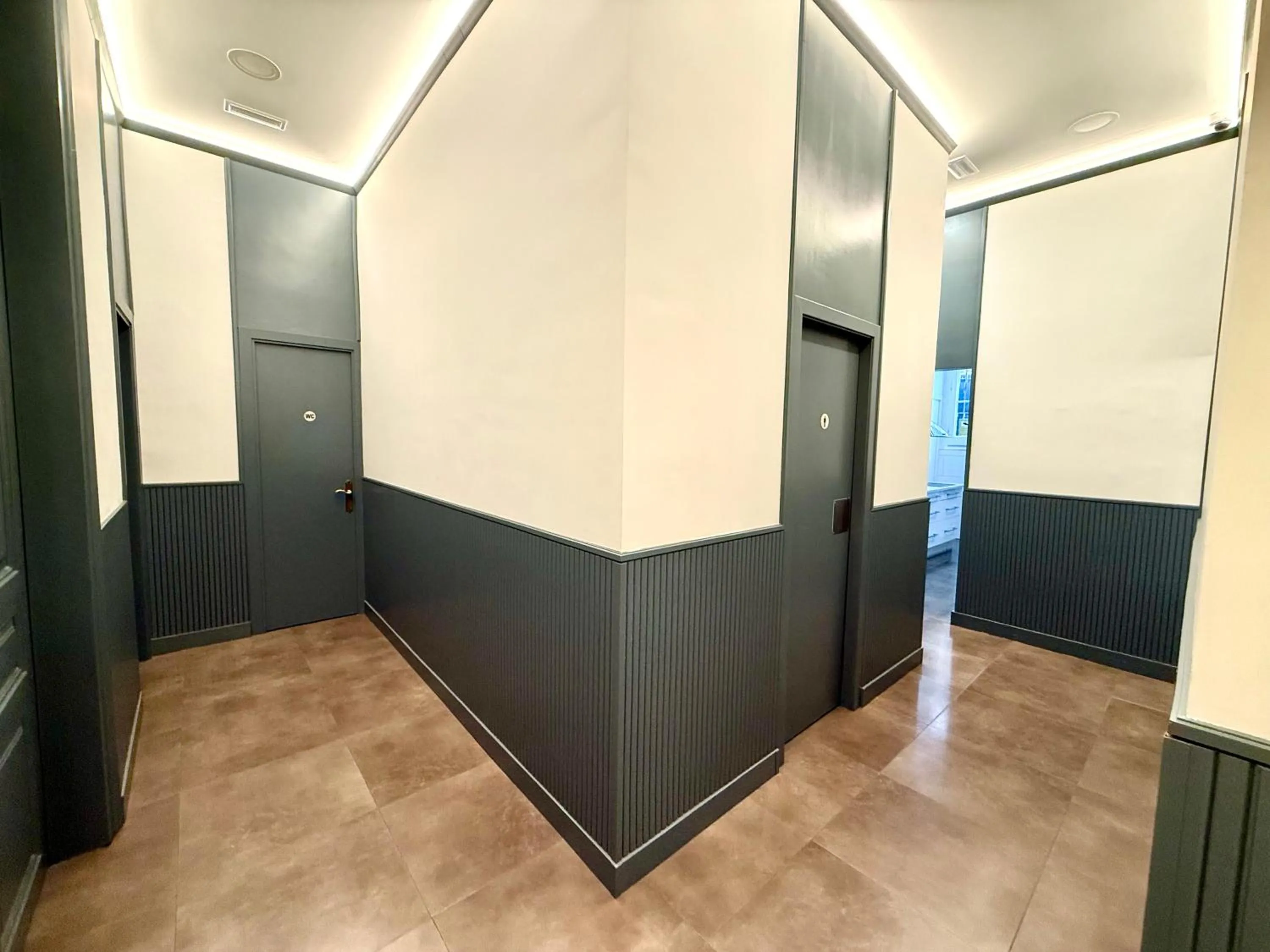 Lobby or reception in Hip Karma Hostel