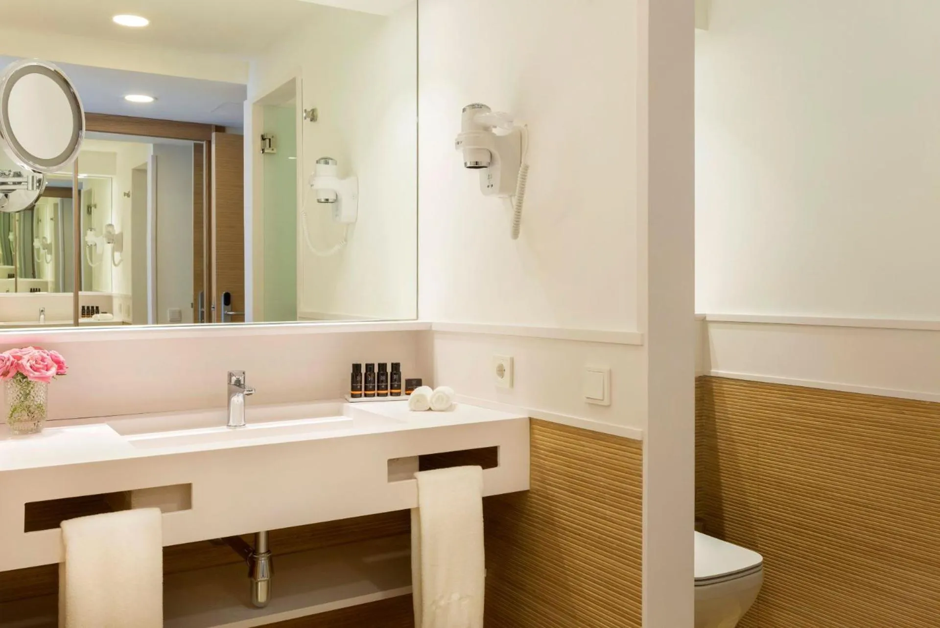 Bathroom in Hotel Costa Brava