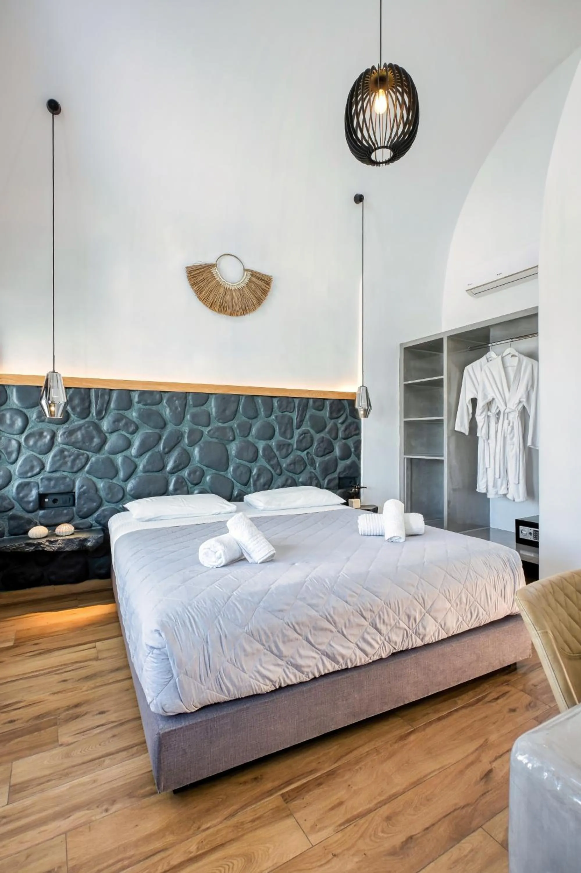 Bed in Oia Suites
