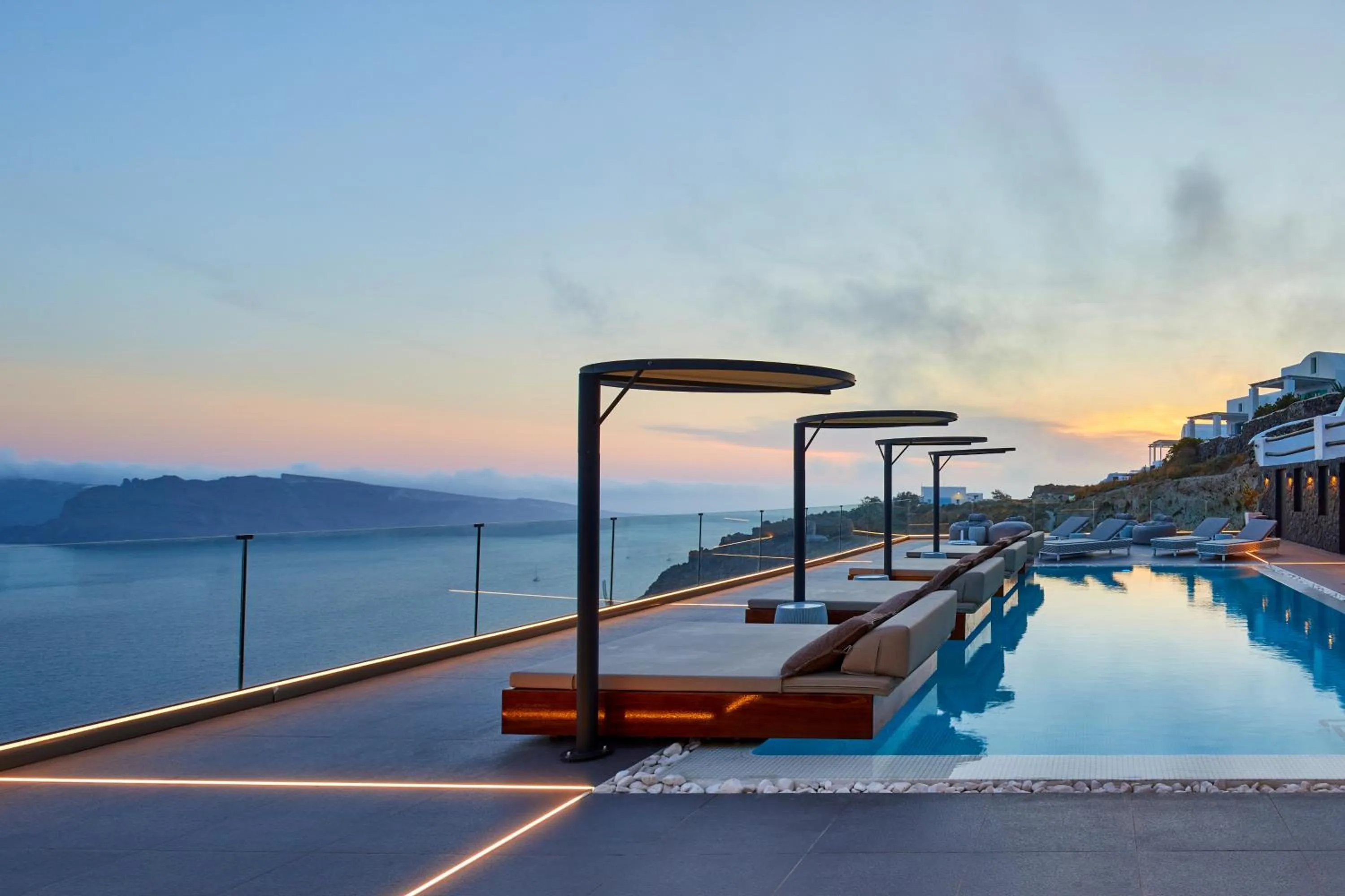 Natural landscape in Oia Suites