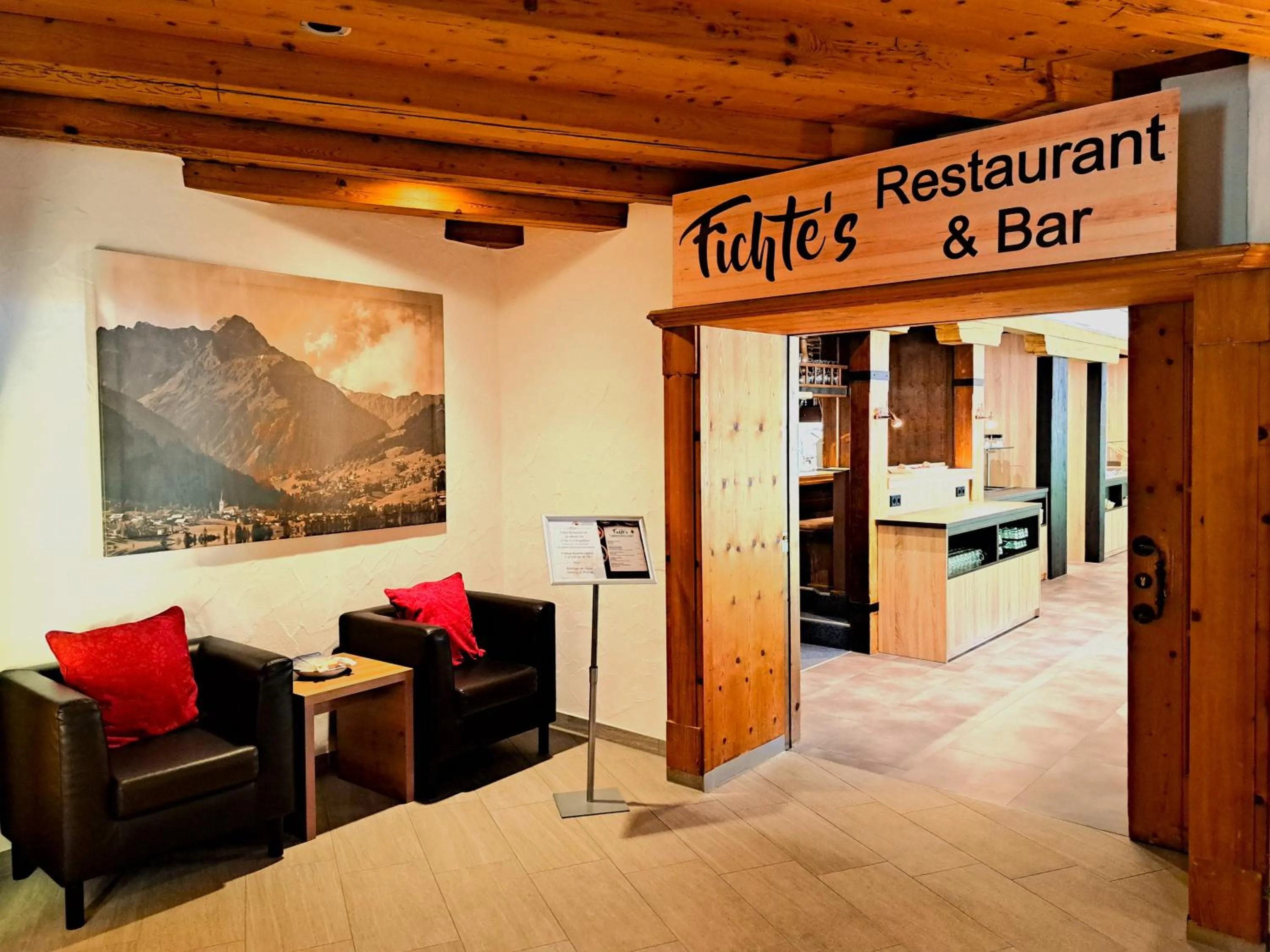 Restaurant/places to eat, Bed in Familienhotel Kleinwalsertal