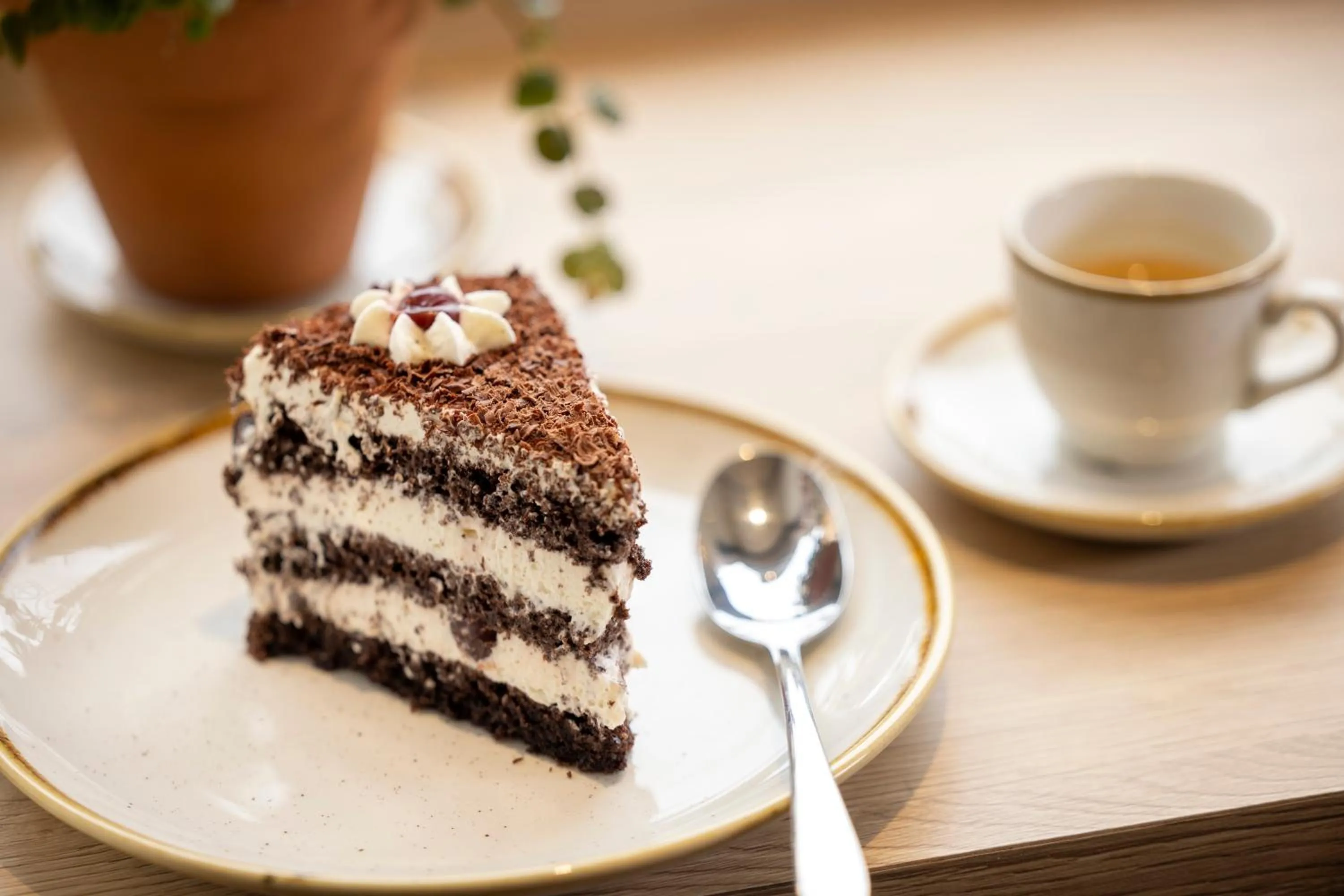 Restaurant/places to eat in Hotel La Diligence