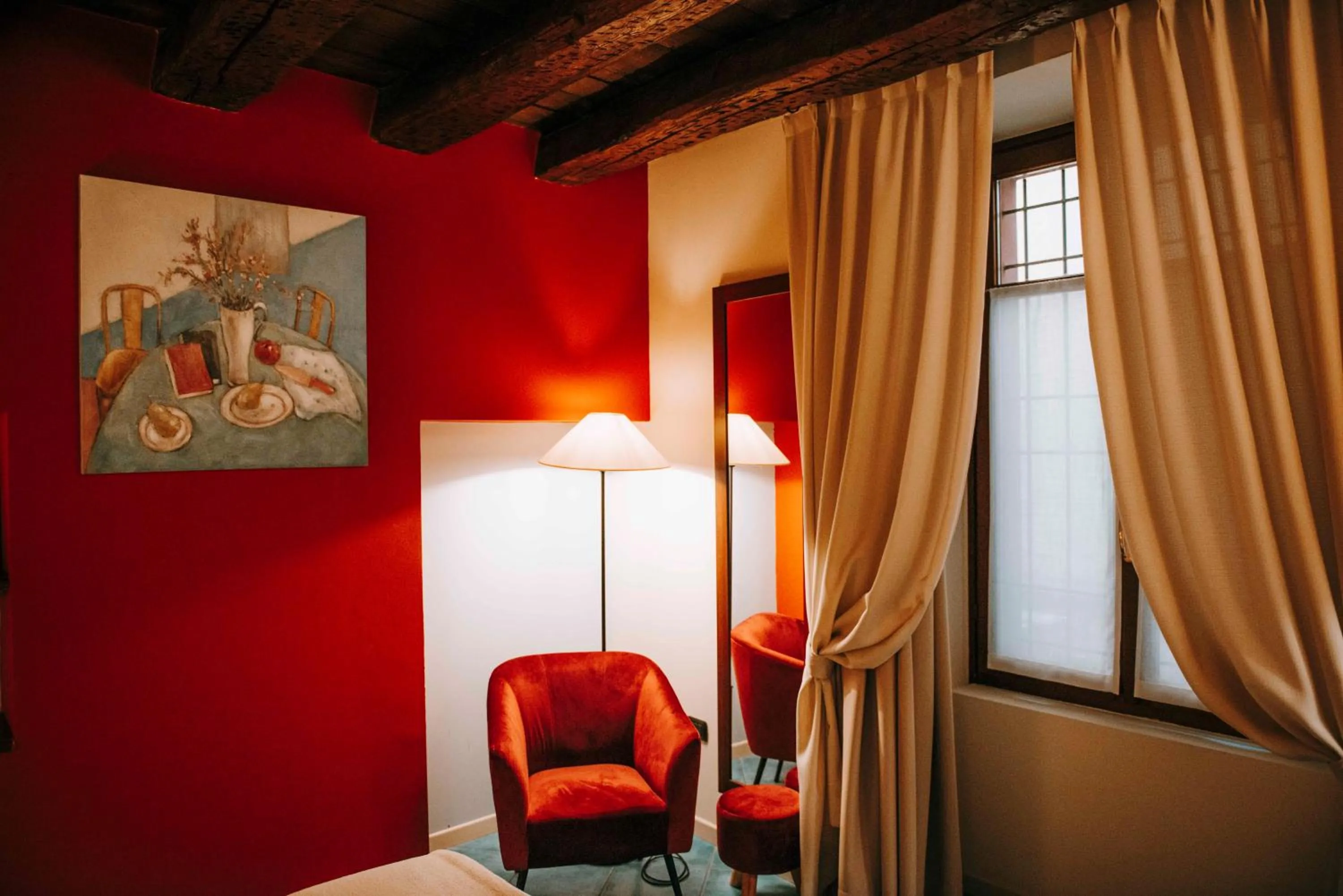 Bedroom in Hotel La Contrada