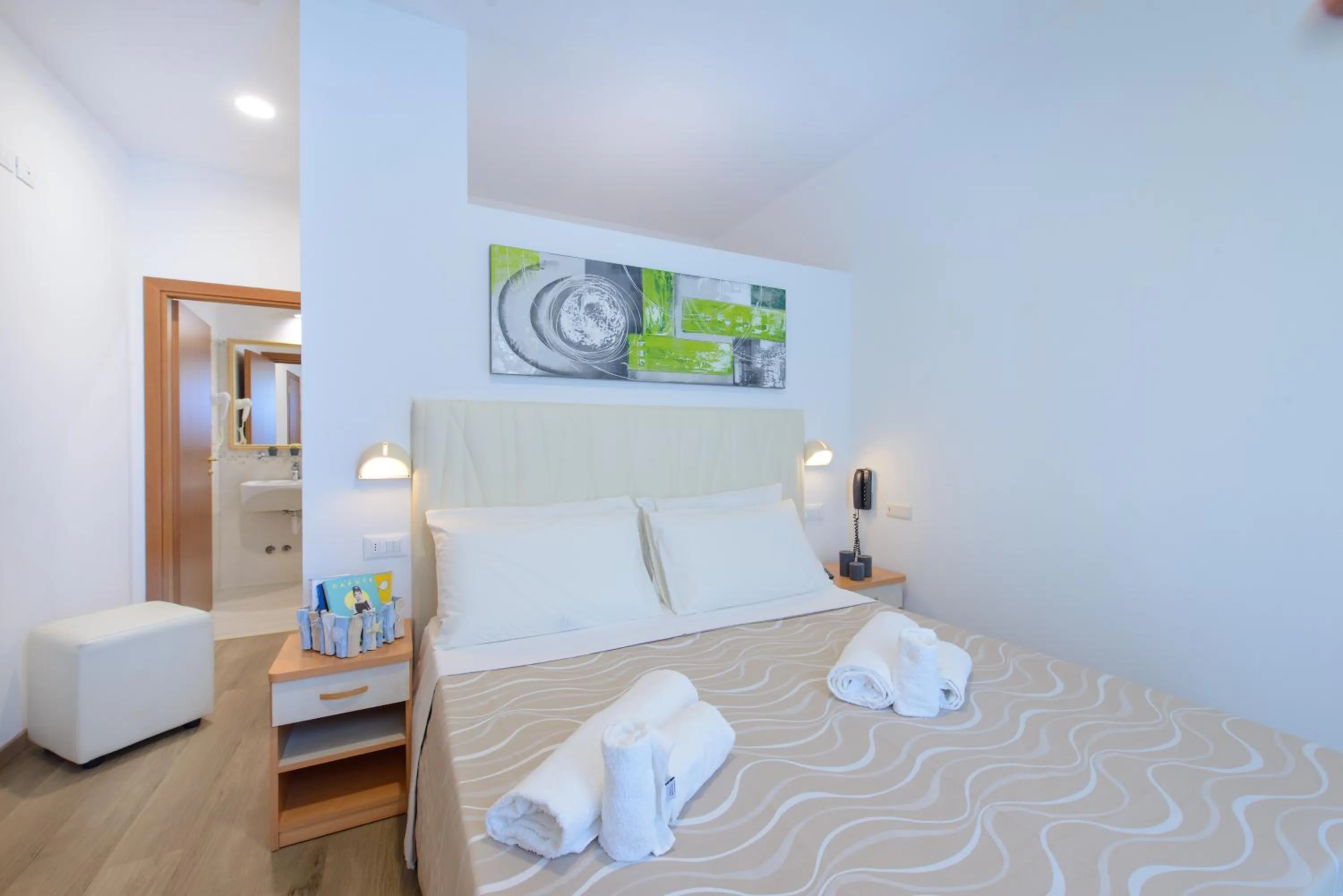 Bedroom in Hotel Nuova Medusa Rimini