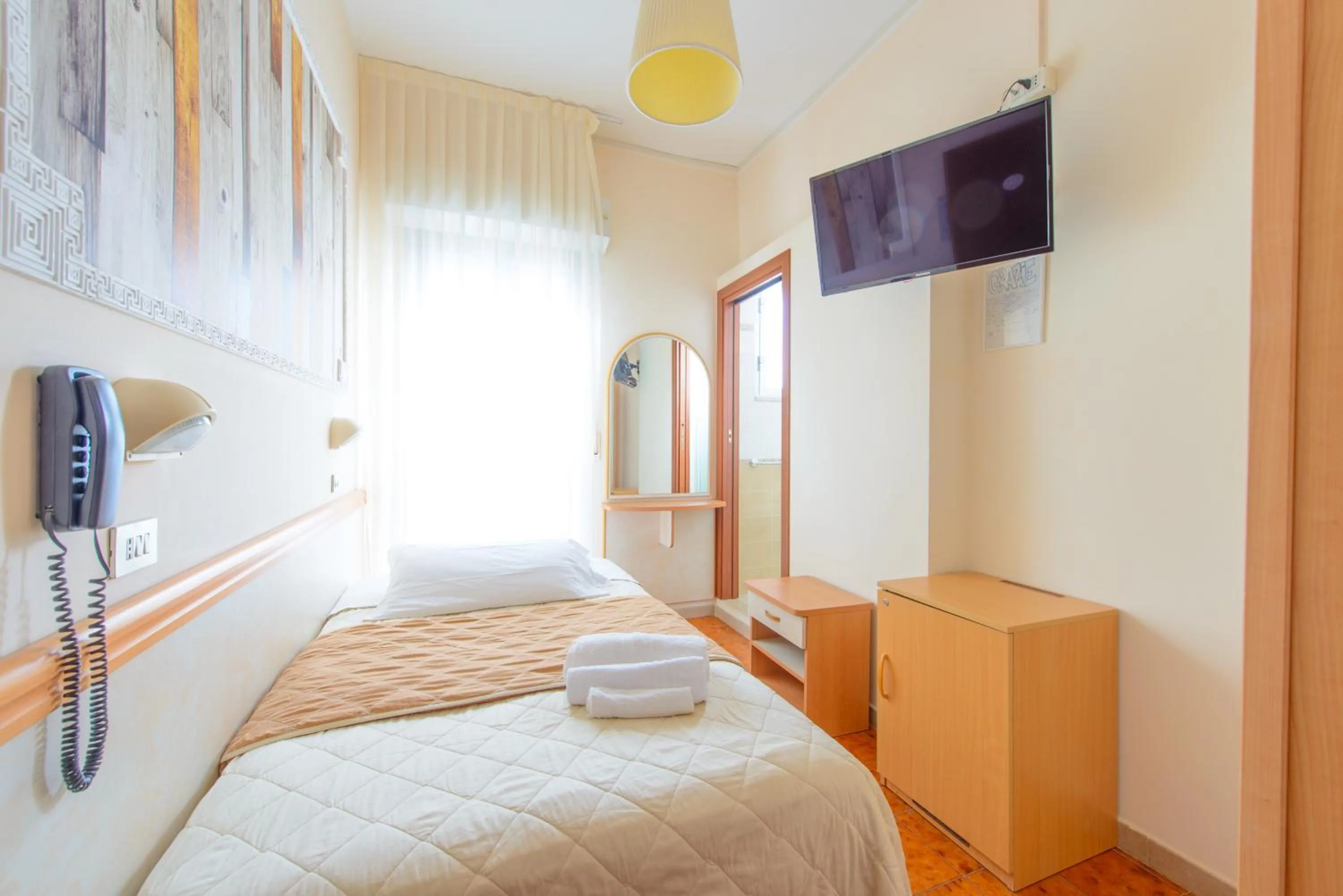 Bedroom in Hotel Nuova Medusa Rimini