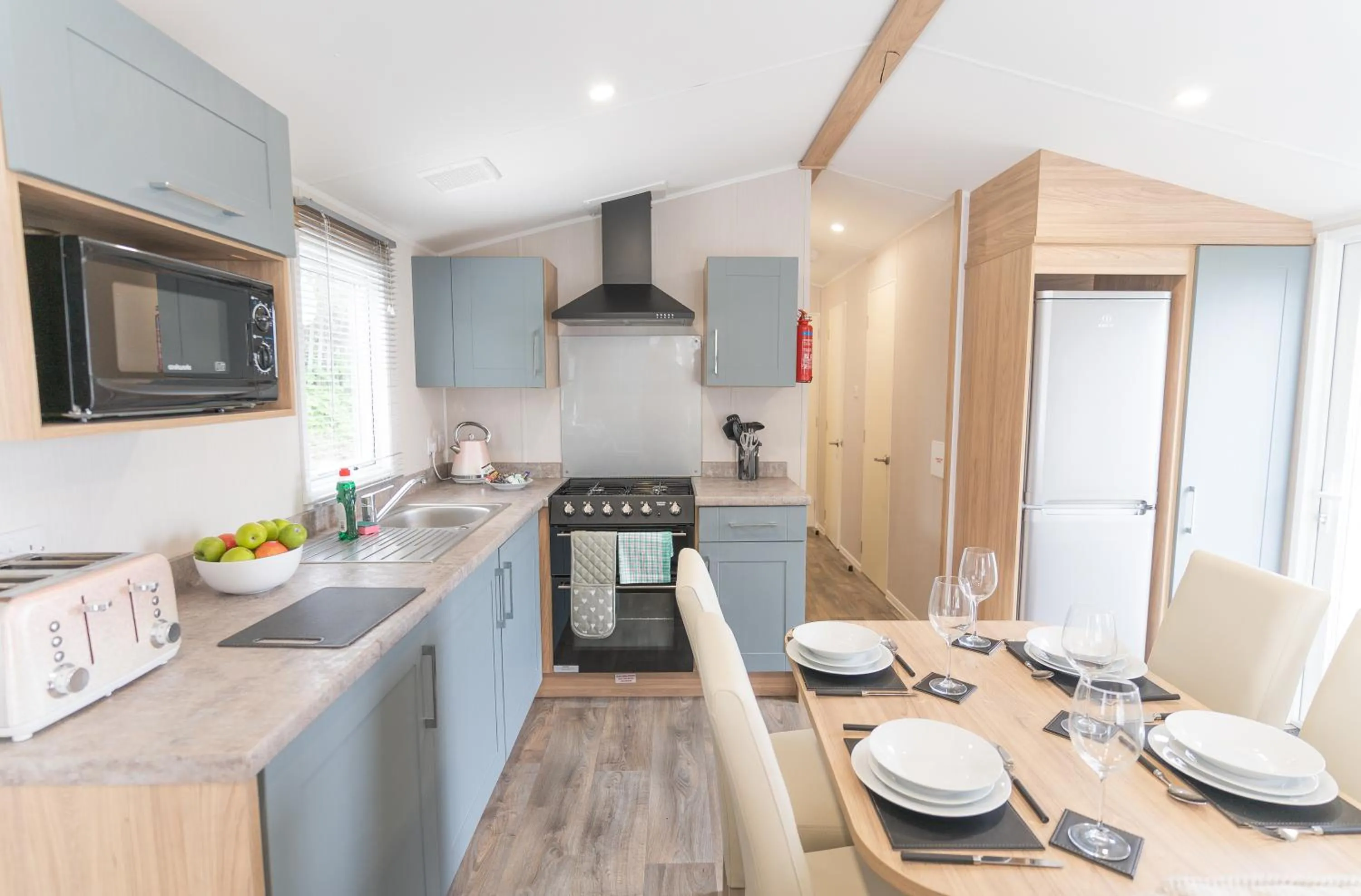 Kitchen or kitchenette in Marine Holiday Park