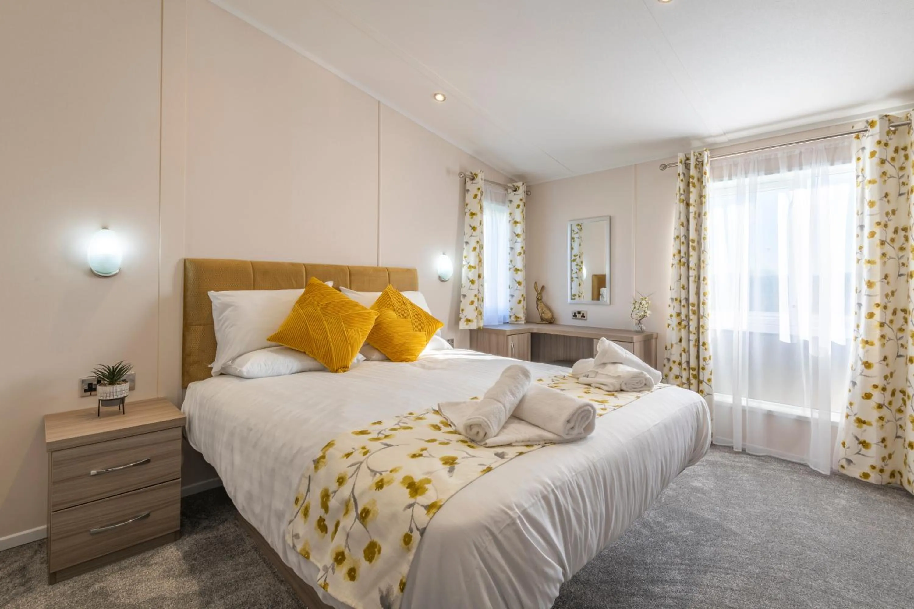 Bedroom, Bed in Marine Holiday Park