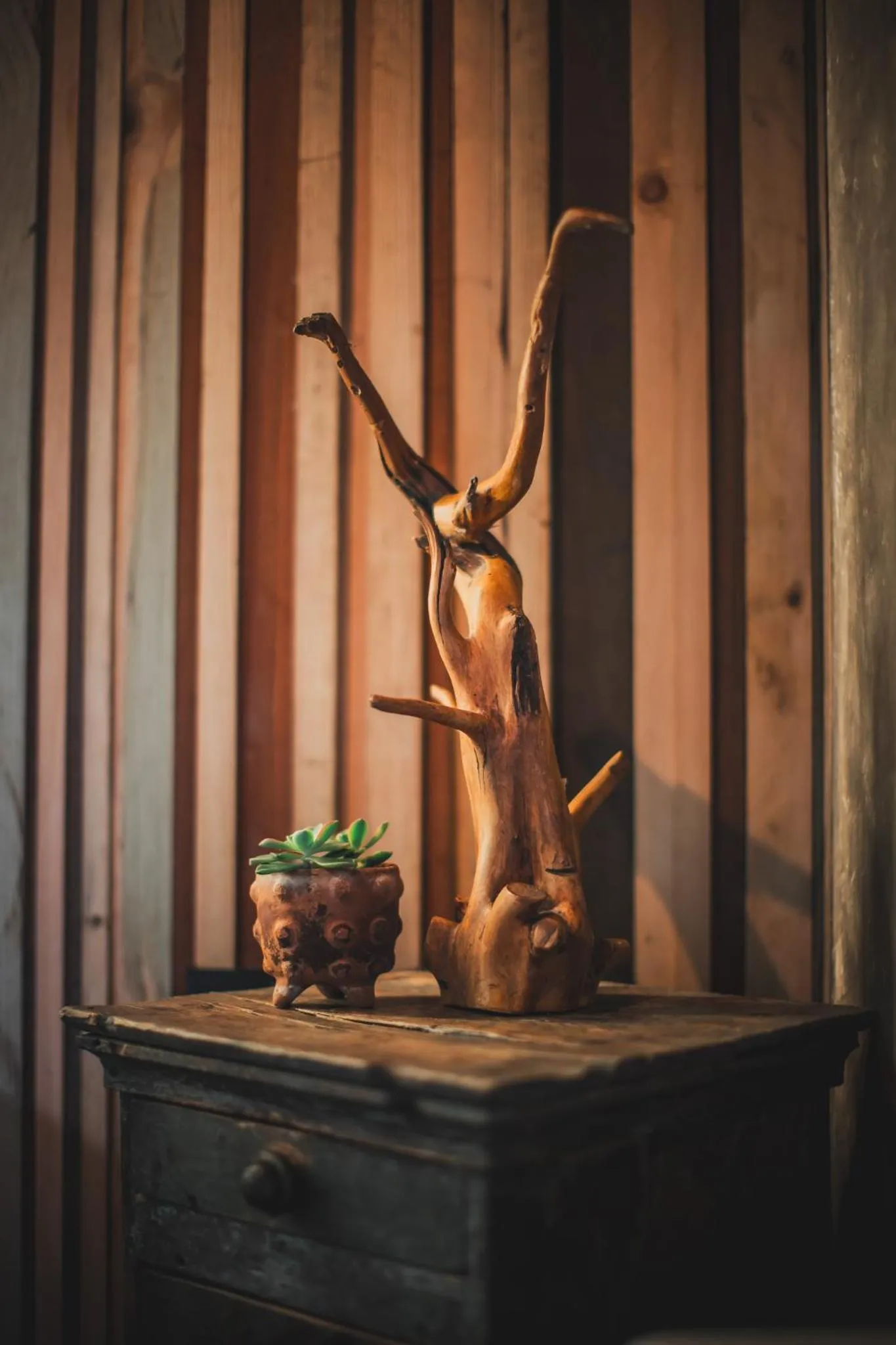 Decorative detail in Lush Atitlán