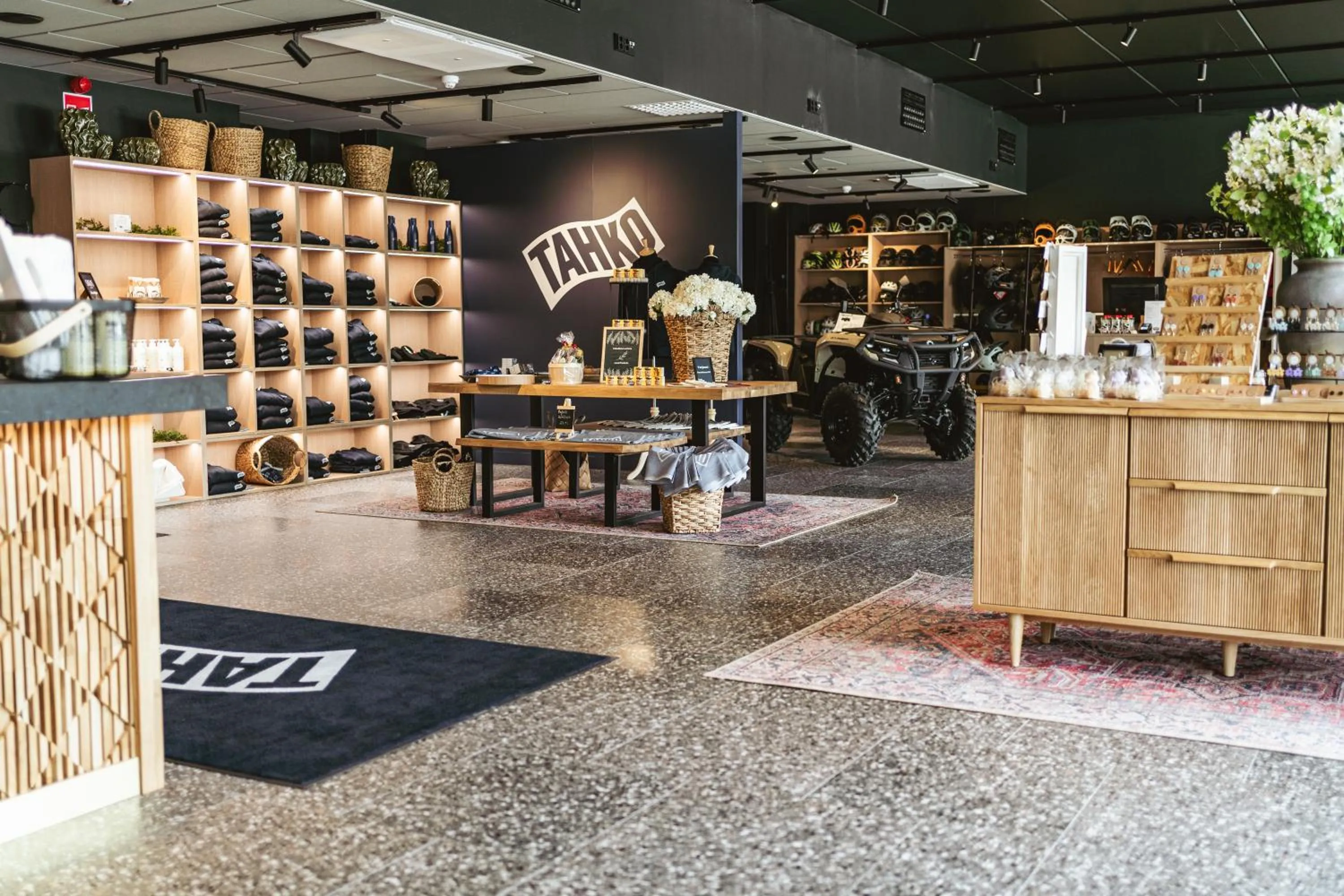 On-site shops in Break Sokos Hotel Tahko