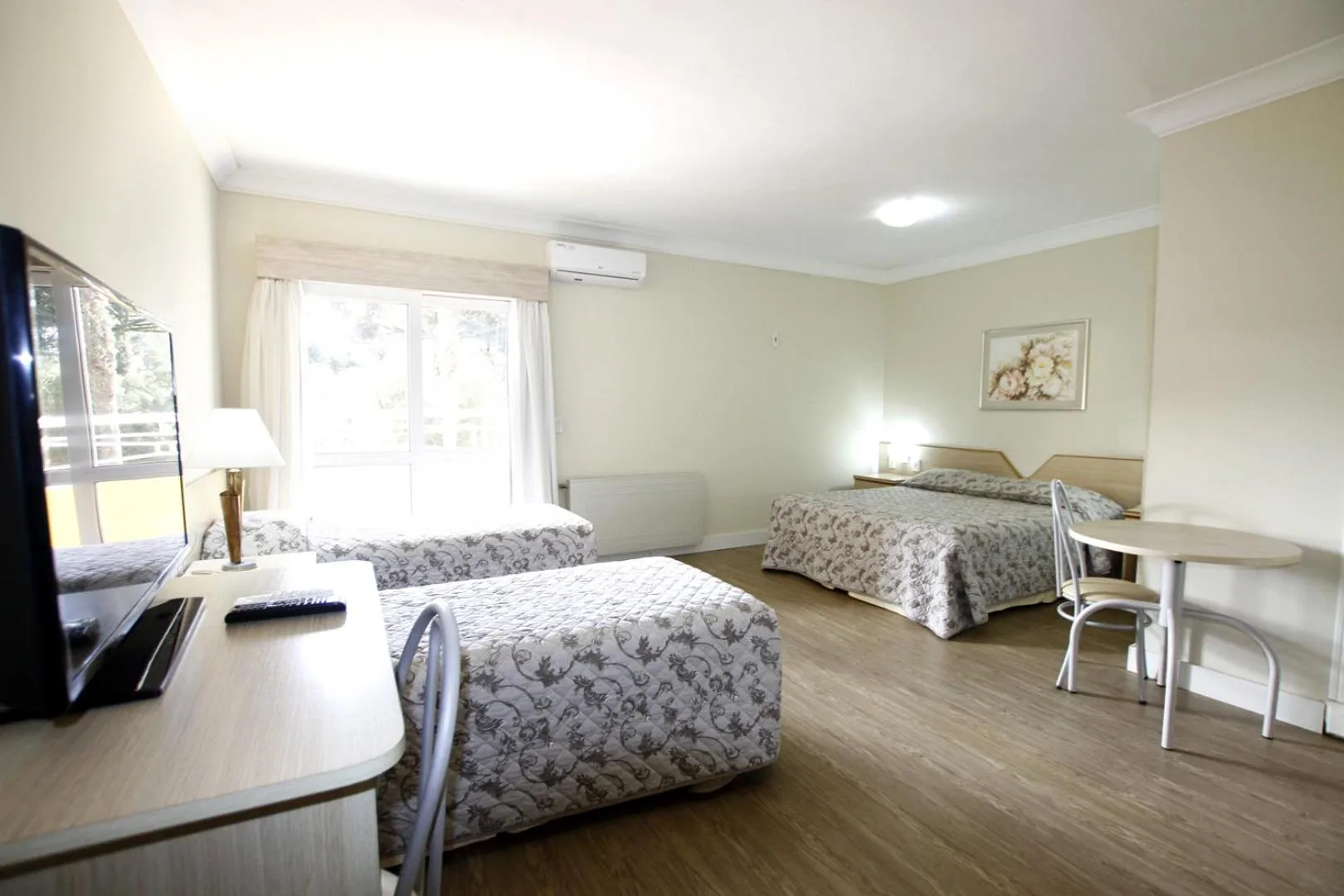 Bed in Sky Ville Hotel Canela