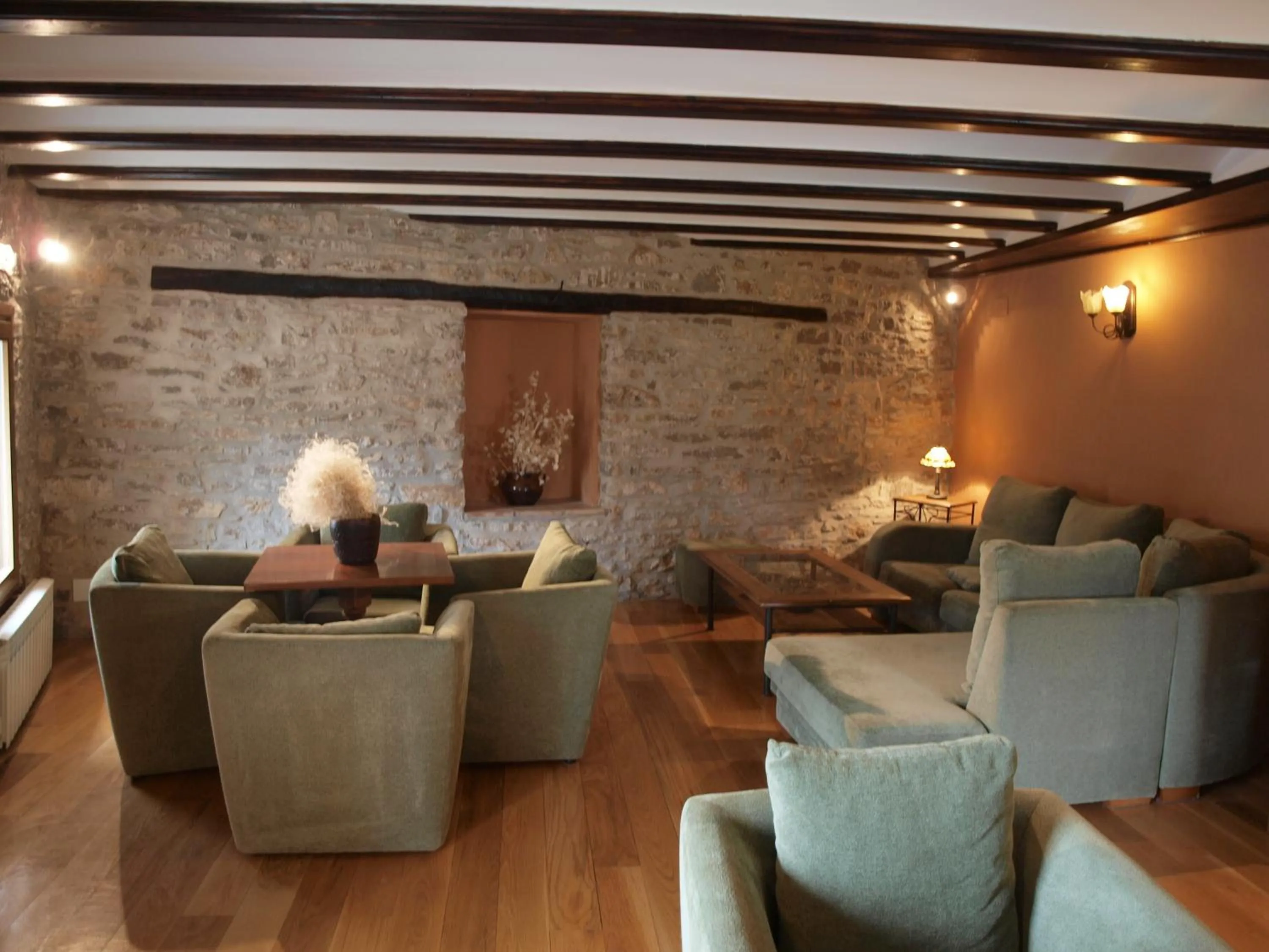 Living room in Hotel La Vega