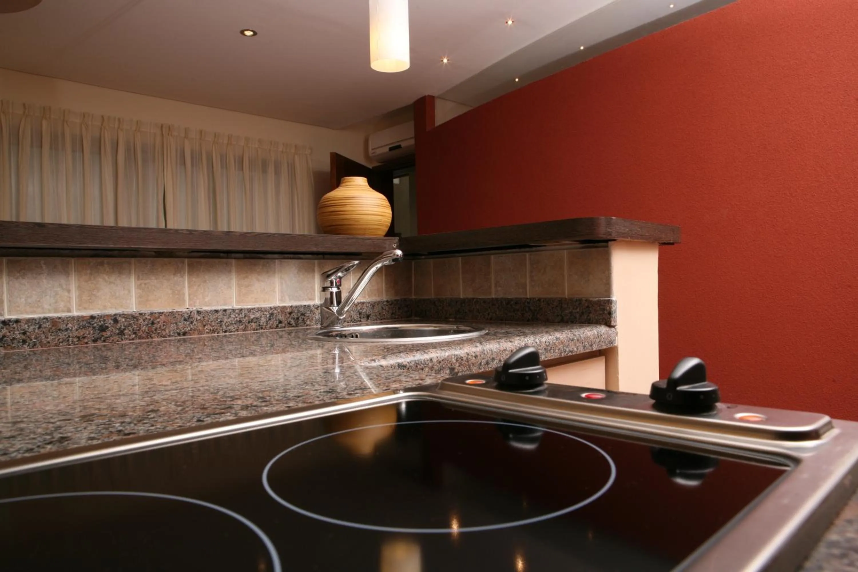 Kitchen or kitchenette in Hotel Ankara Suites