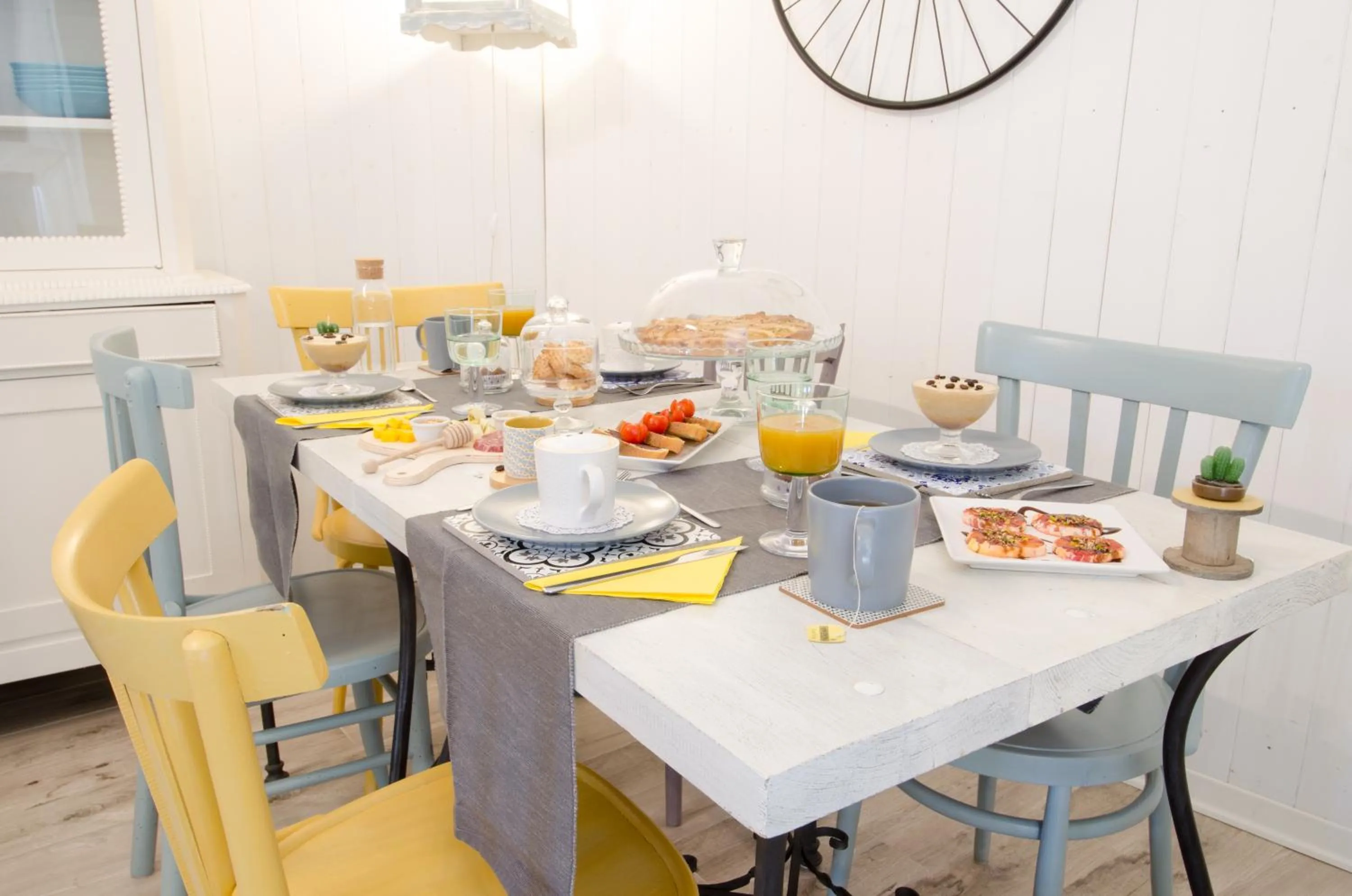 Communal lounge/ TV room in Giardino delle Zagare