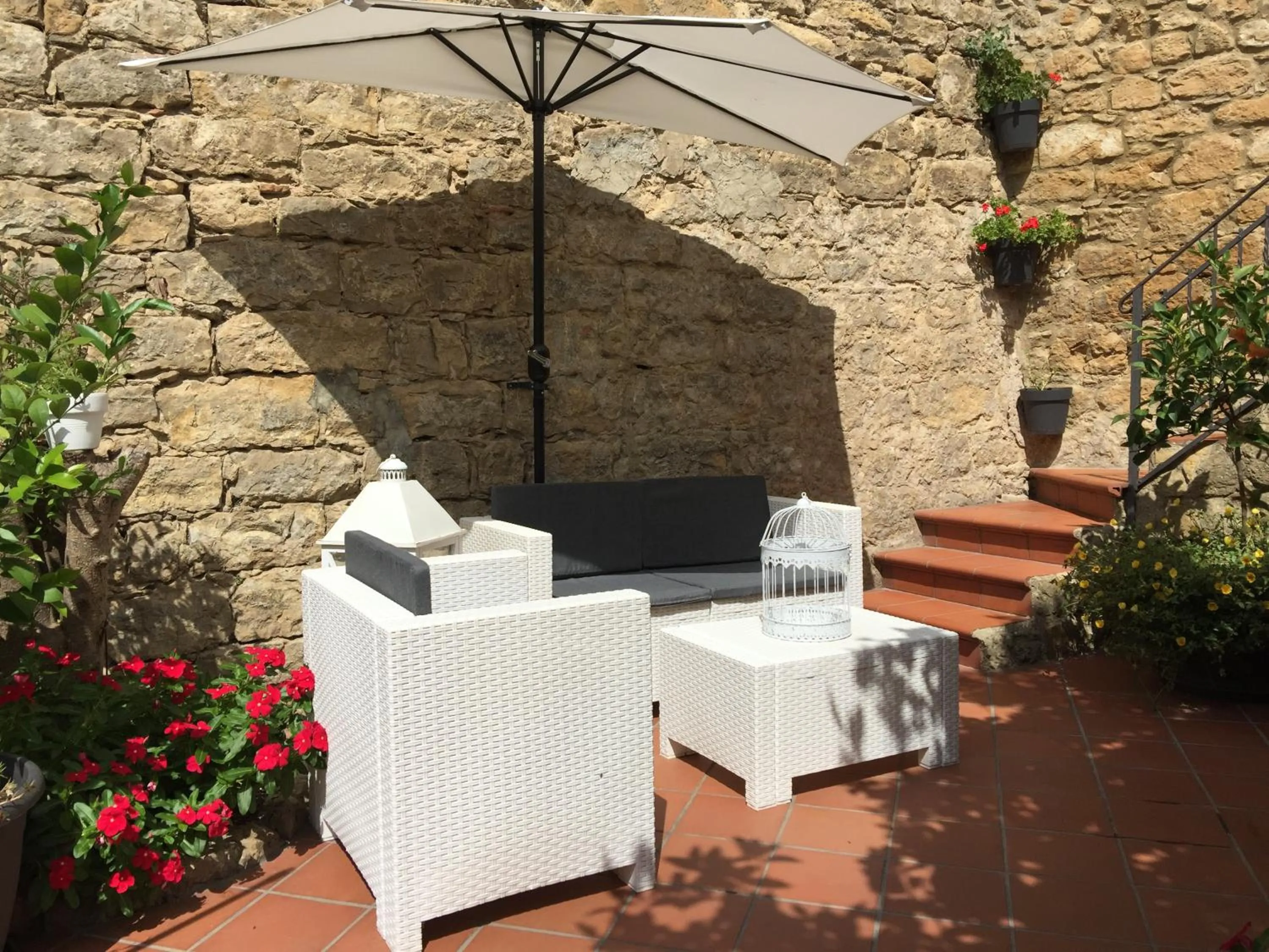 Patio in Giardino delle Zagare