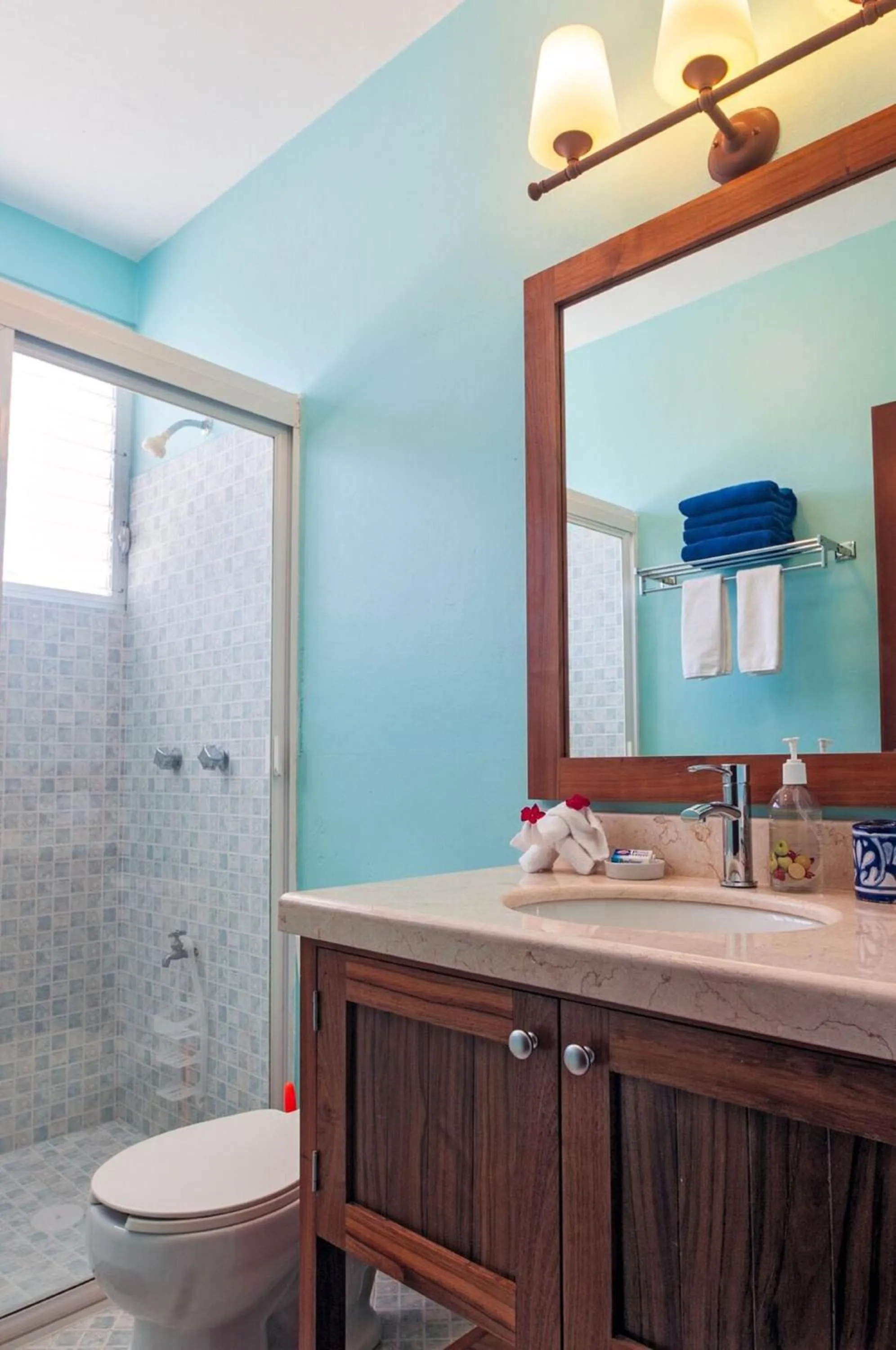 Bathroom in Abbey Del Sol - Beach-steps condos
