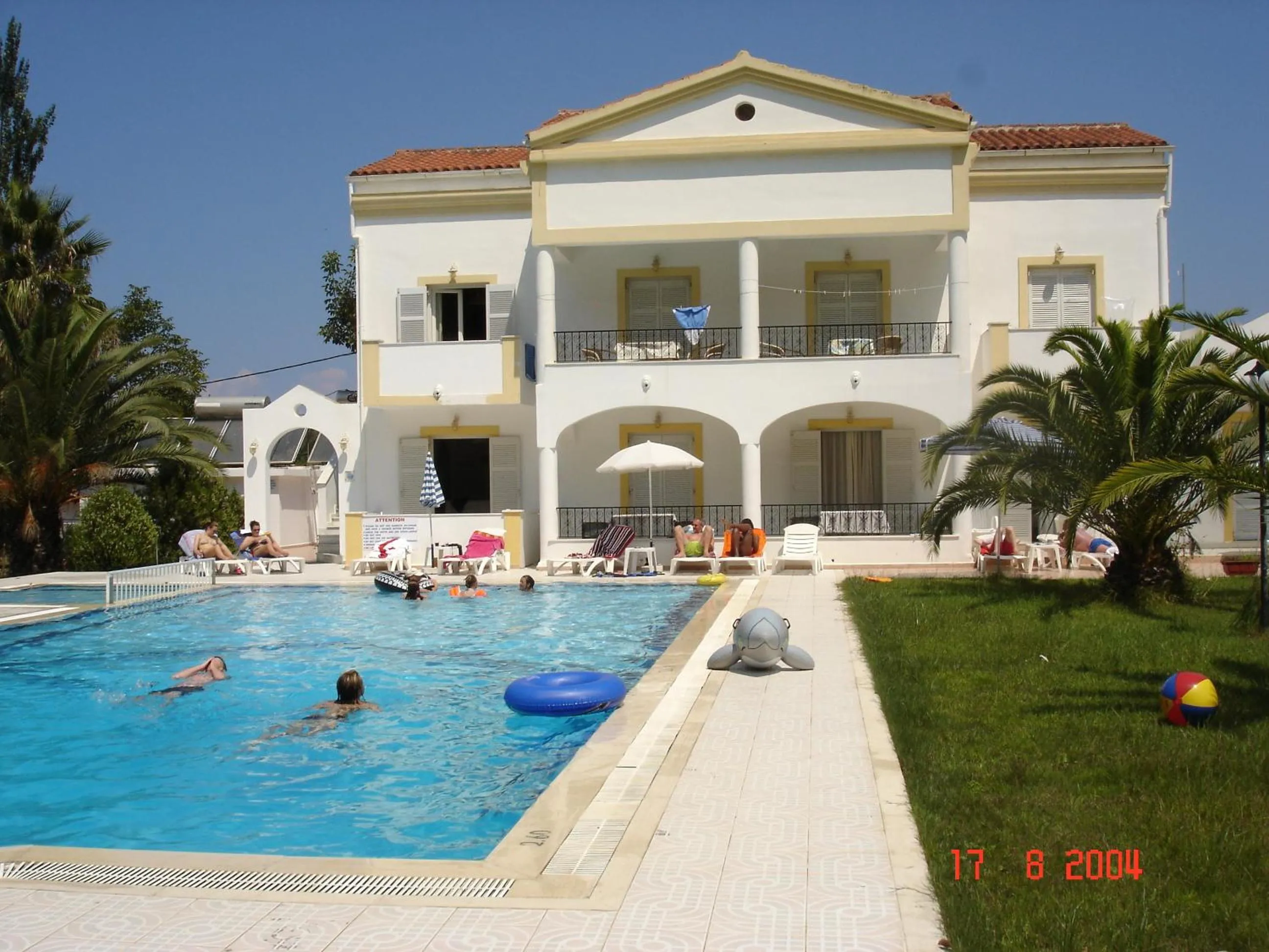 Swimming pool in Alessandro