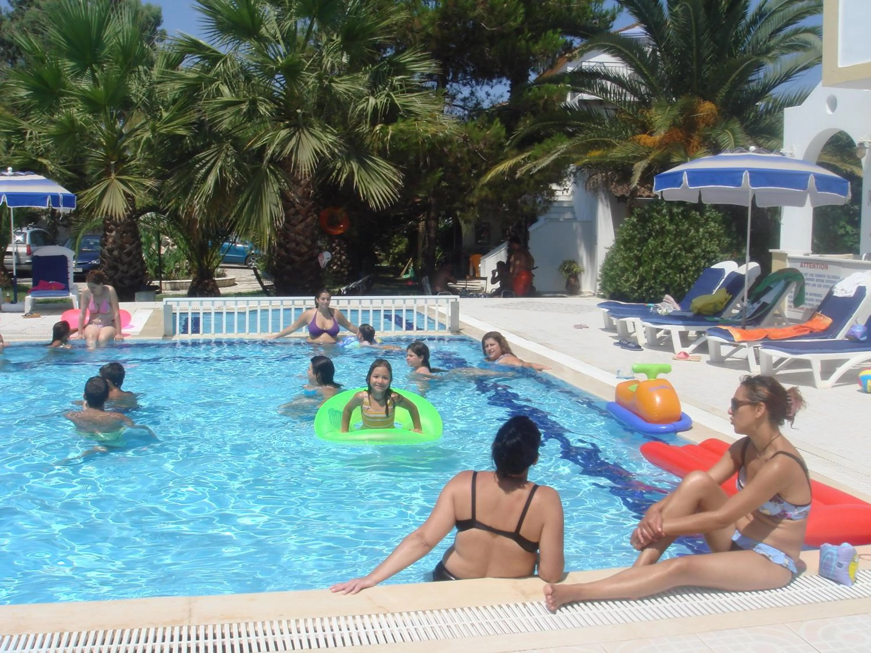 Swimming pool in Alessandro