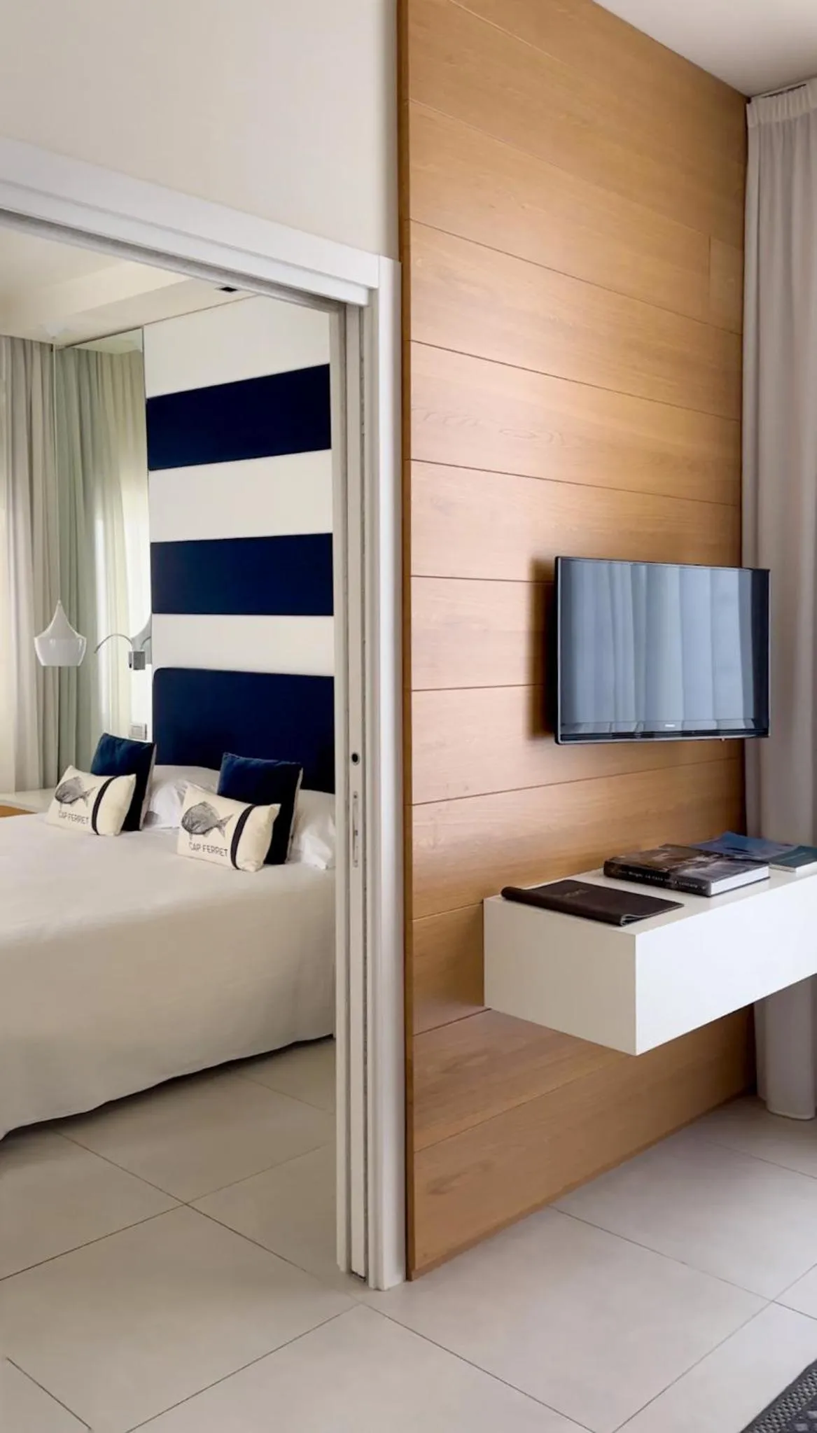 View (from property/room), Bed in Metropol Ceccarini Suite - Luxury apartments
