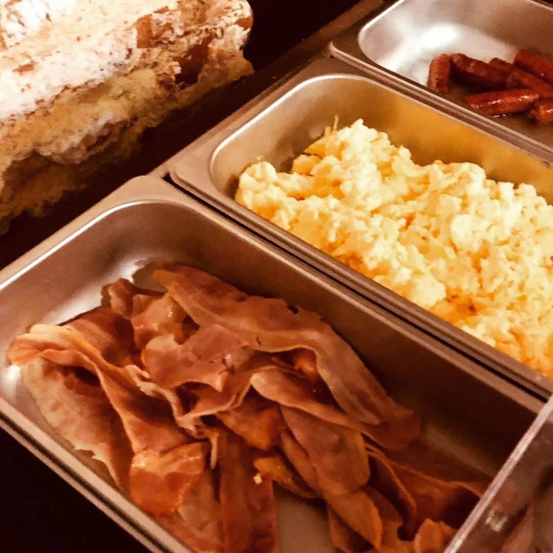 Breakfast in Hotel Cienbalcones