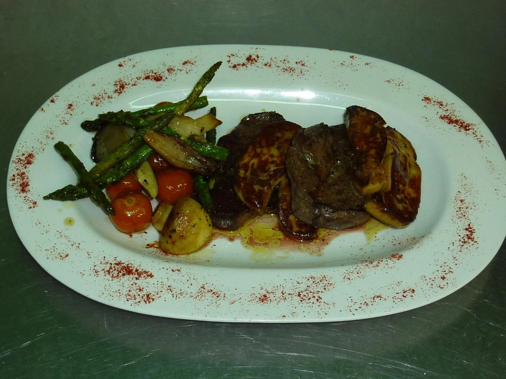 Restaurant/places to eat in Hotel Cienbalcones