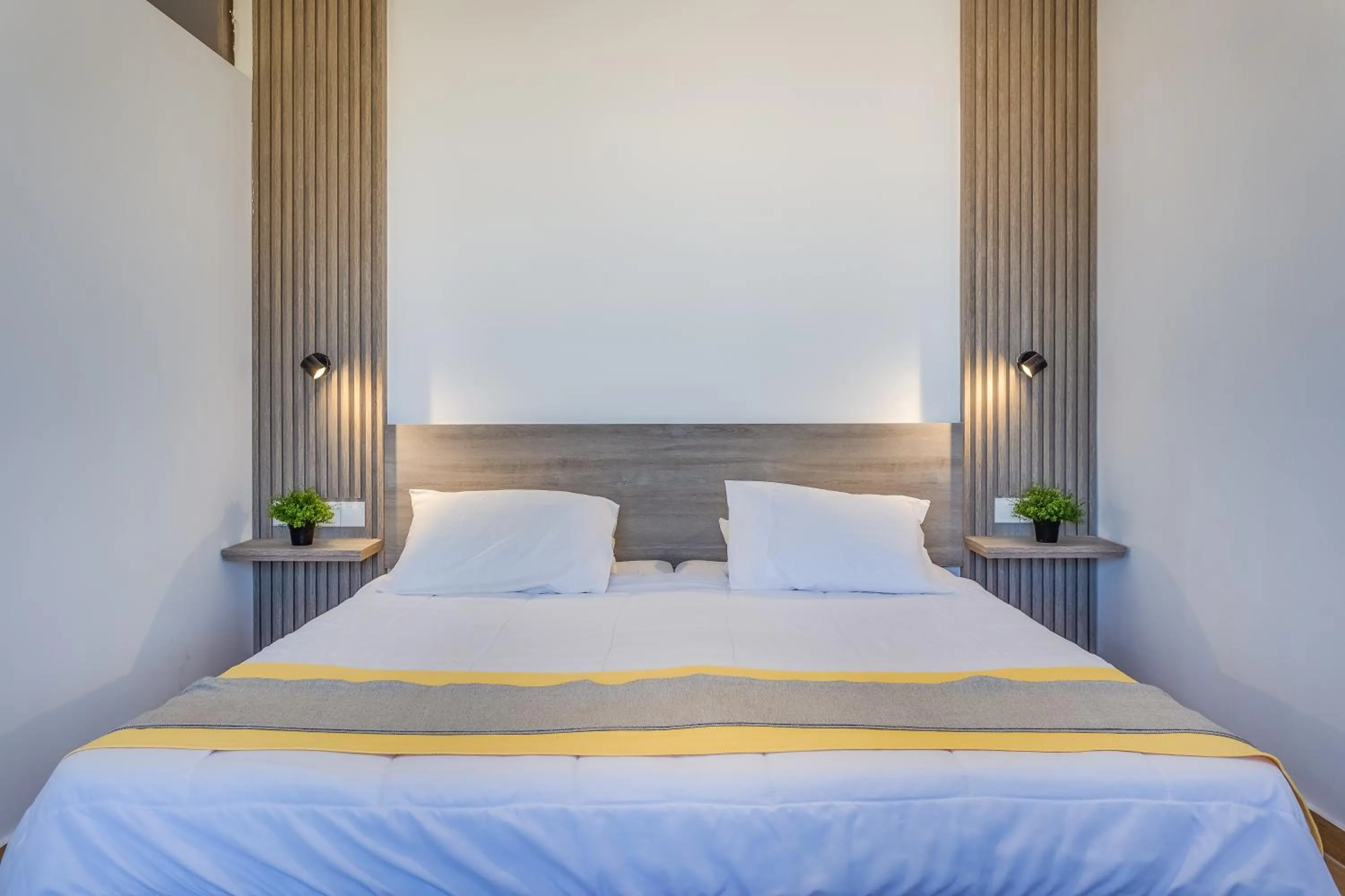 Bedroom, Bed in Toxotis Hotel