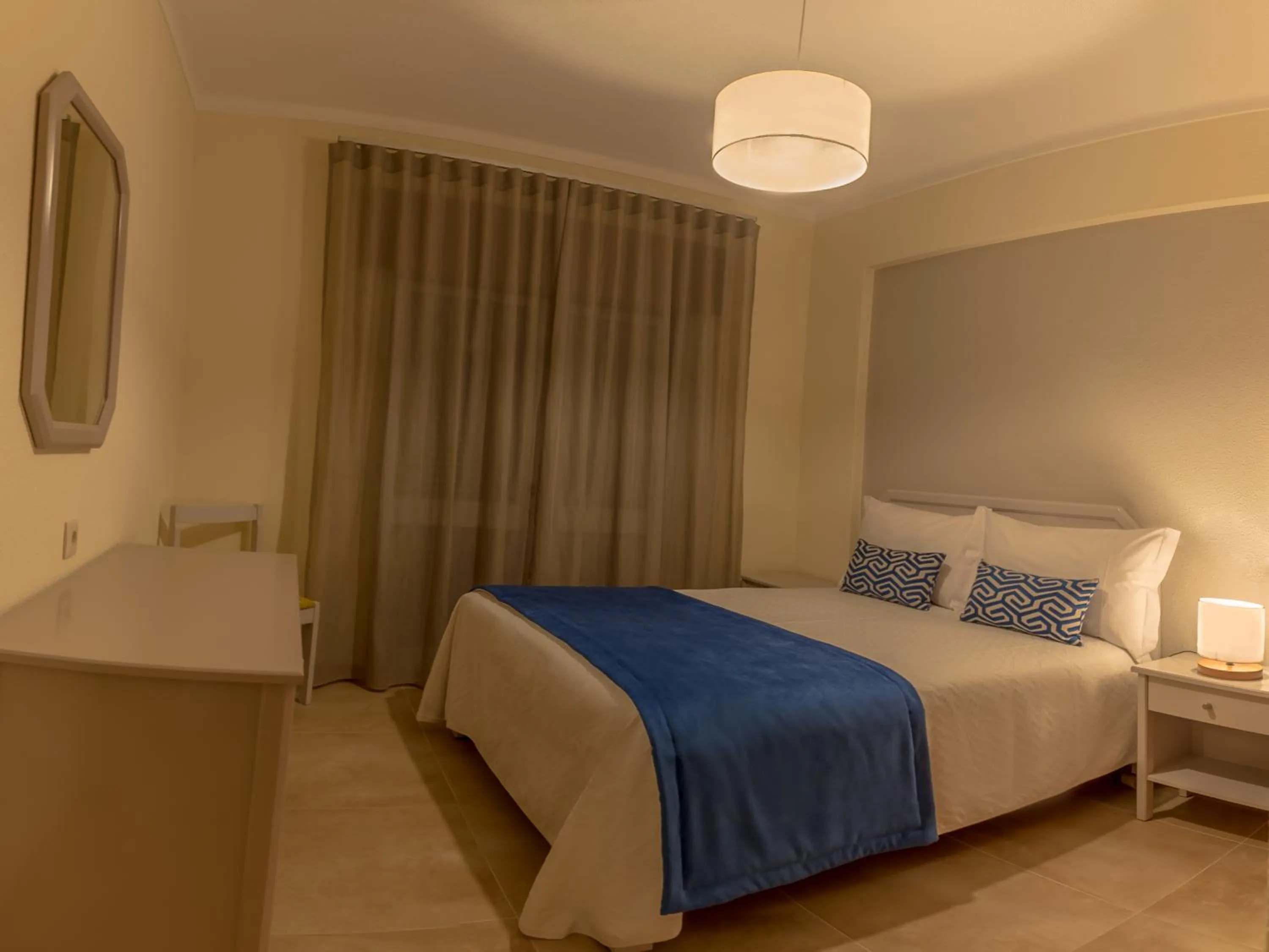 Bed in Flor Da Rocha