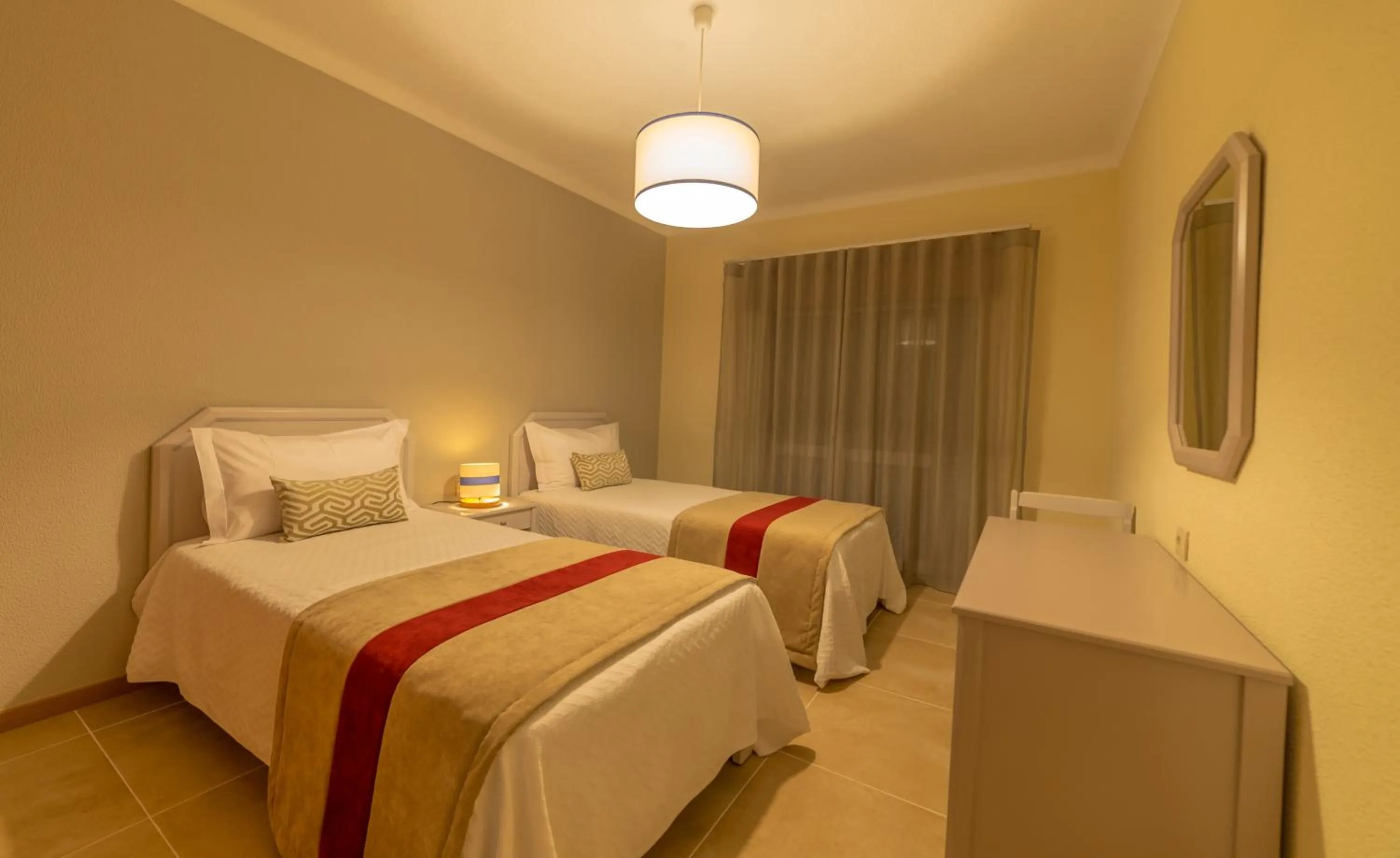 Bed in Flor Da Rocha