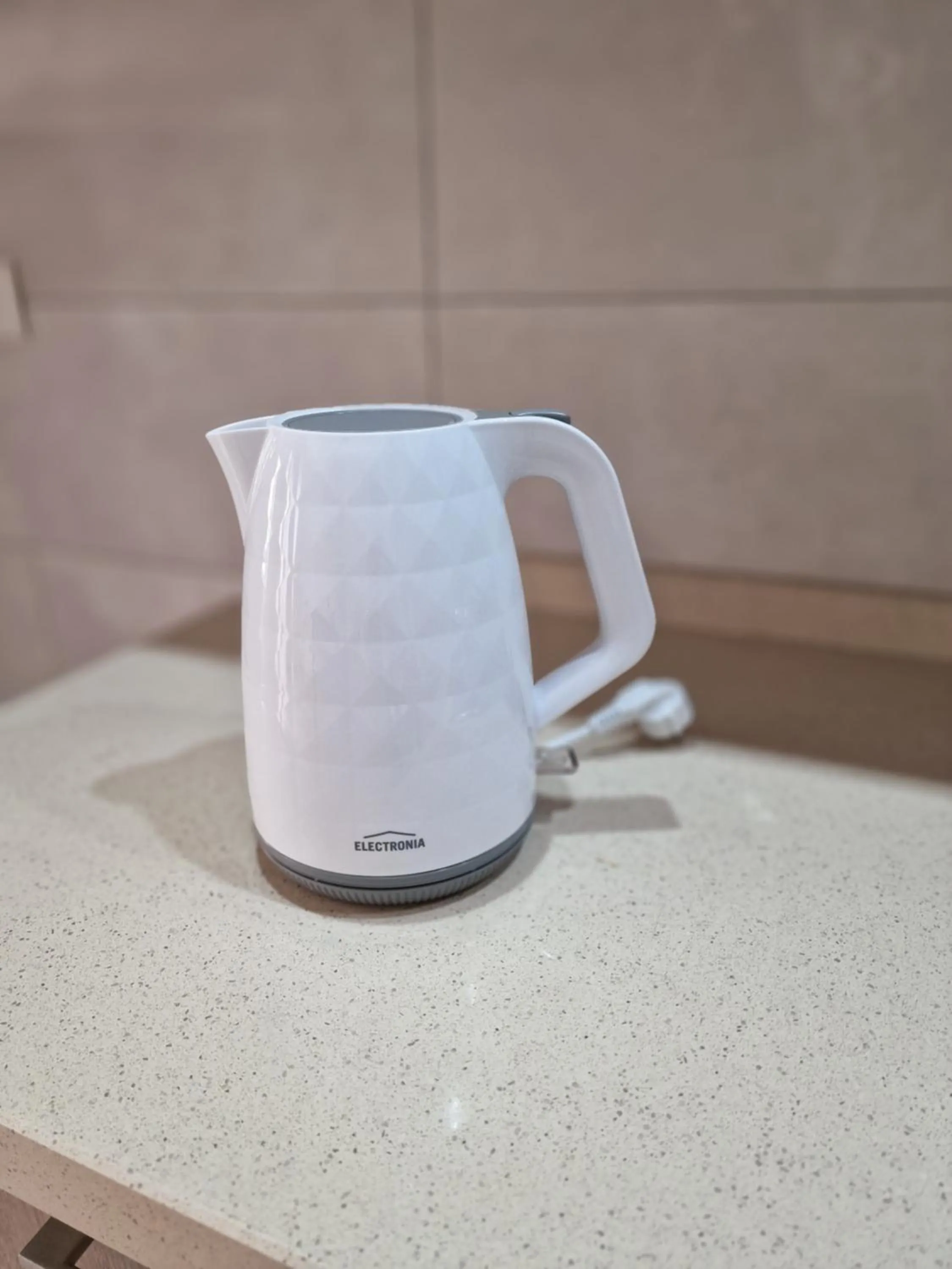 Coffee/tea facilities in Flor Da Rocha