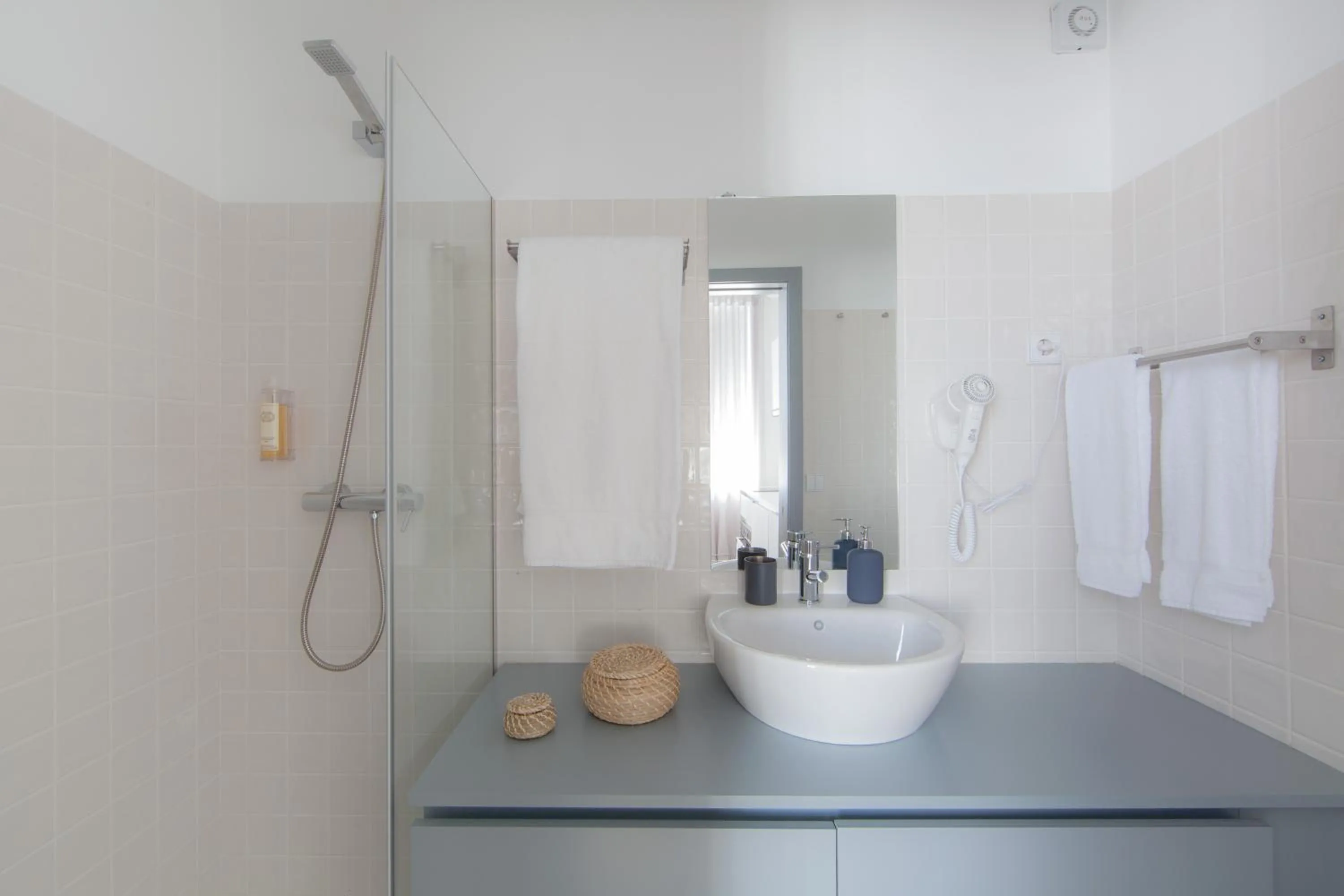 Shower in Citybreak-apartments Coliseu